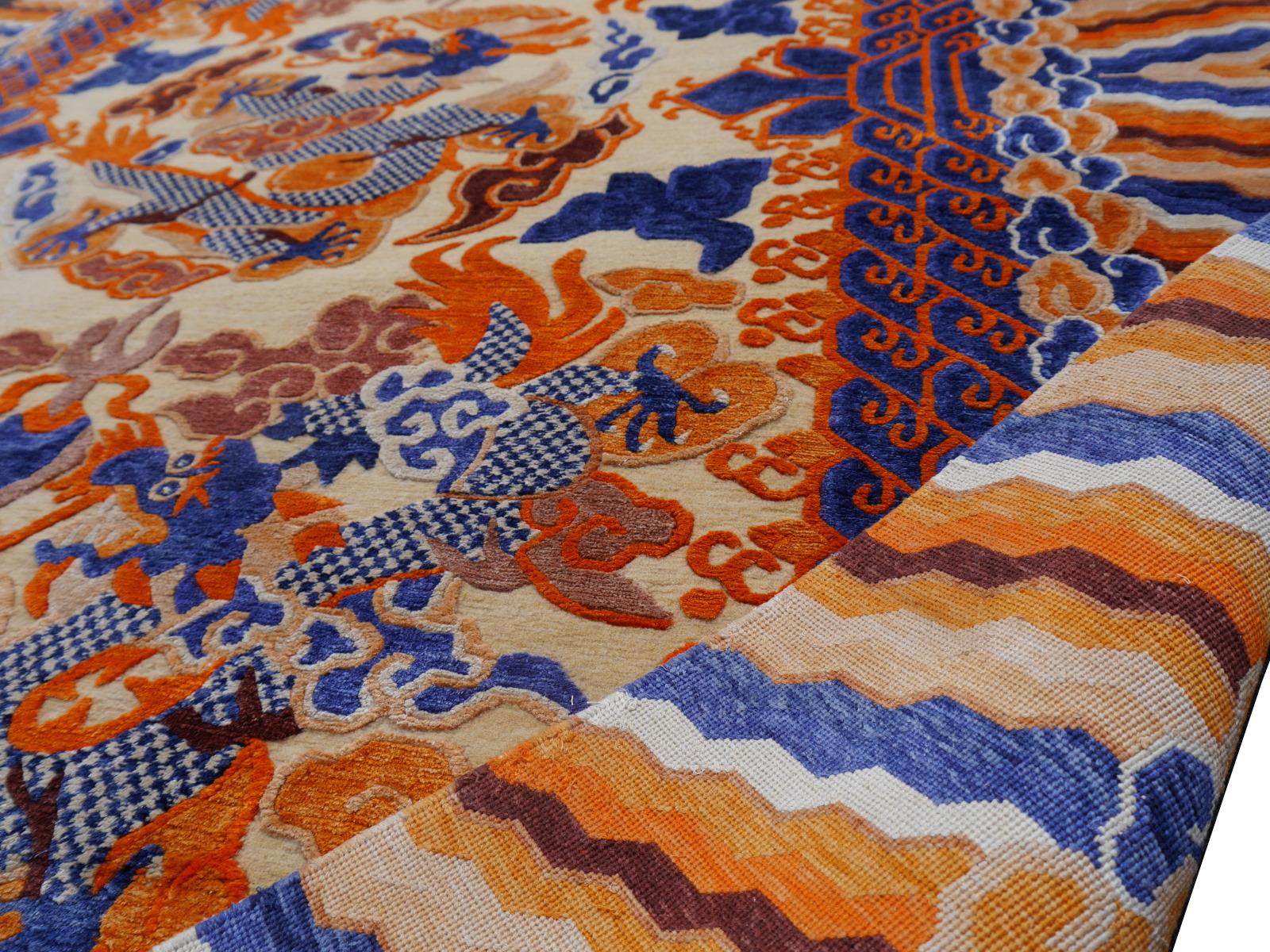 Teppich aus Wolle und Seide im Drachendesign im Stil von chinesischen Kansu-Teppichen im Angebot 12