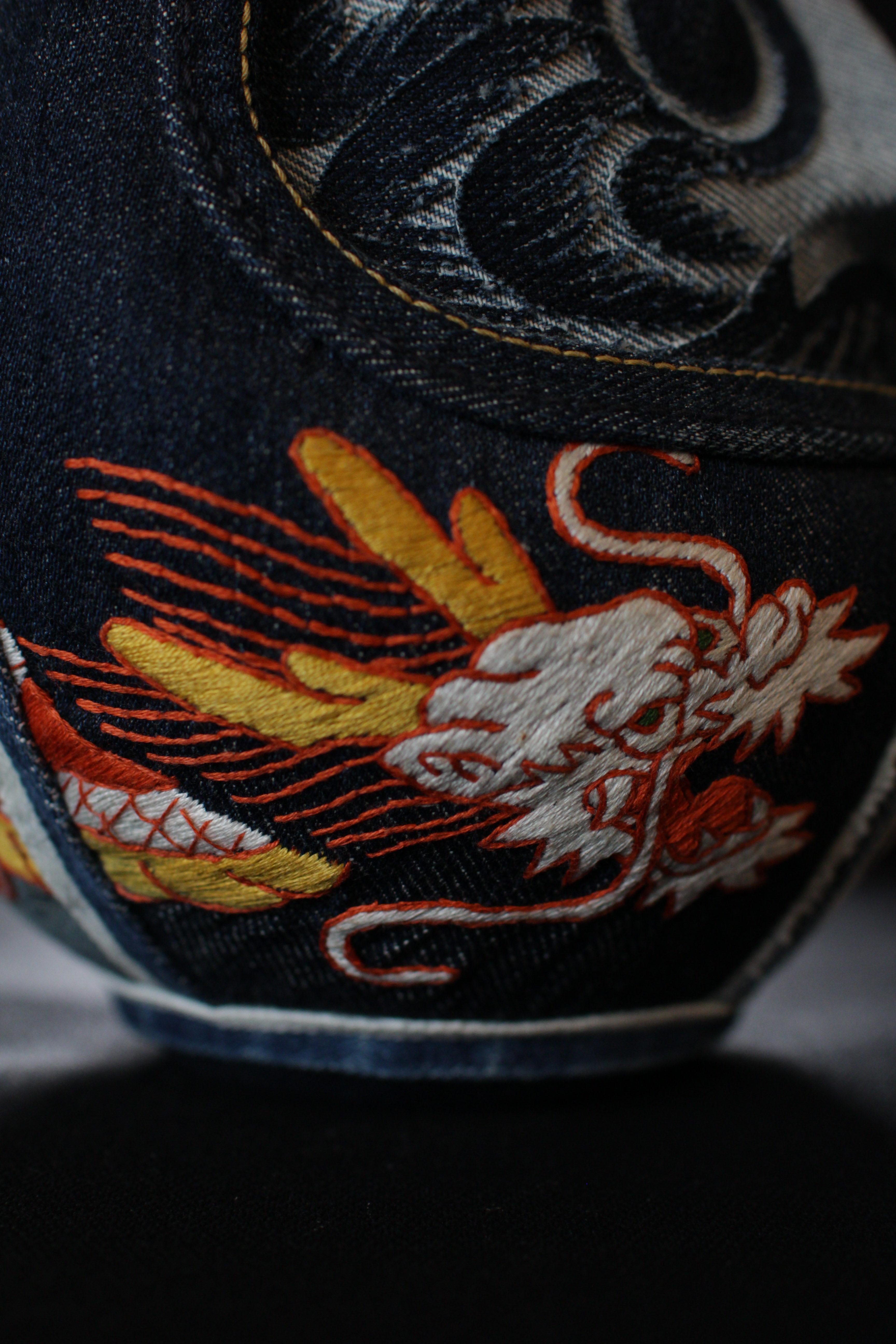 Dragon Hand Embroidery Denim Daruma In New Condition For Sale In Yokohama, JP