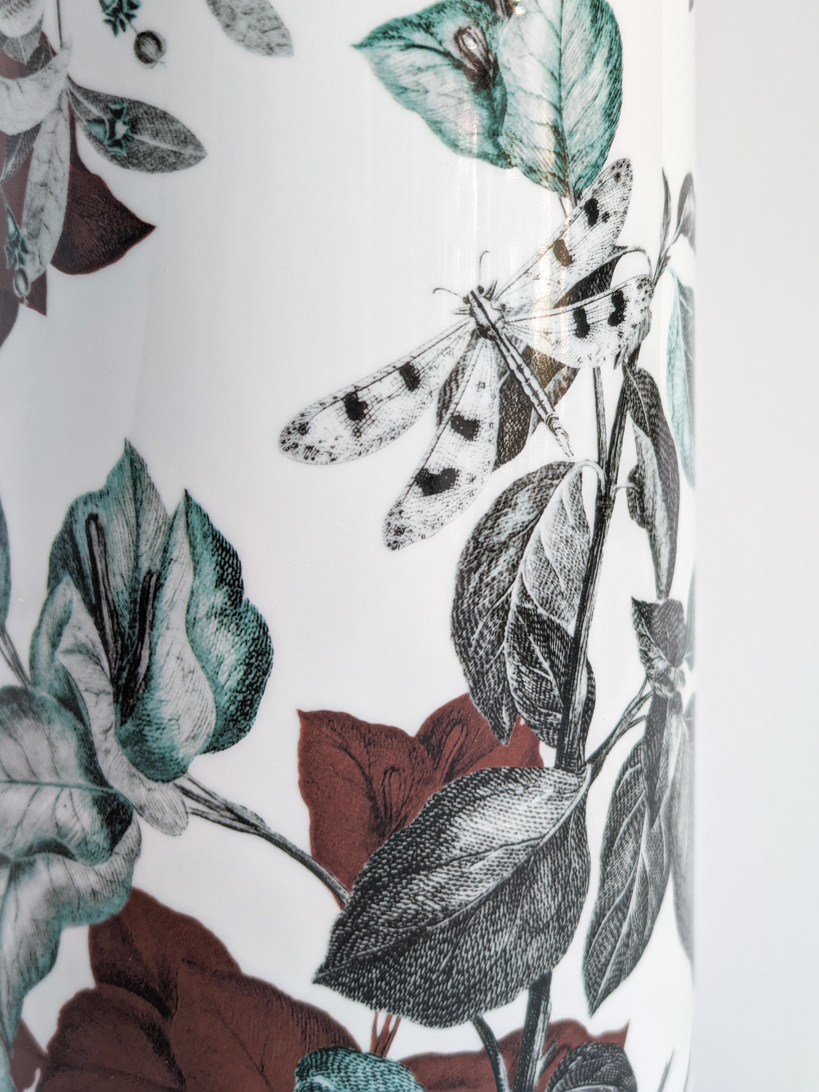 Italian Dragon Pool, Contemporary Porcelain Vase with Decorative Design by Vito Nesta For Sale