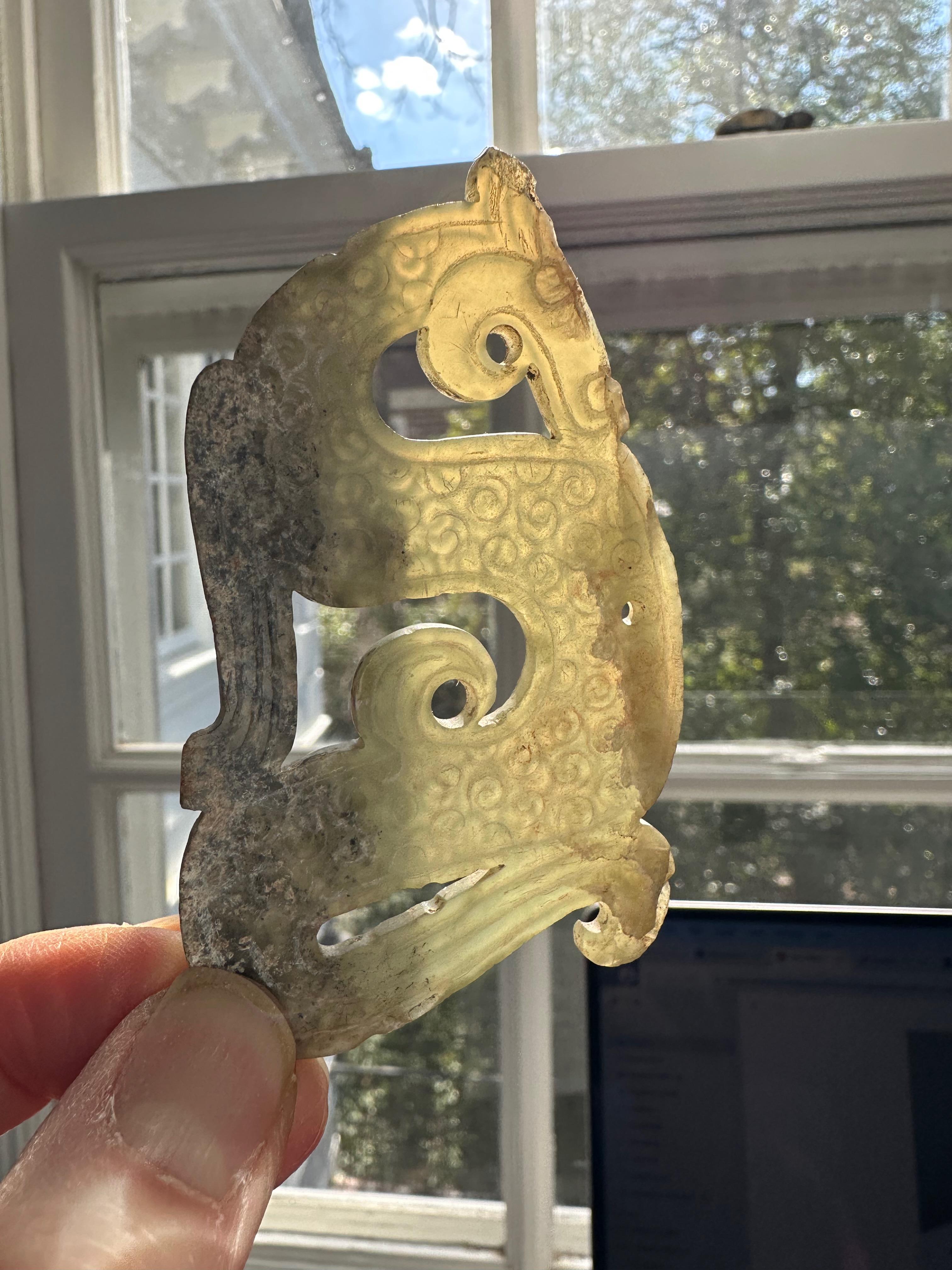 Dragon-Shaped Jade Pendant, Eastern Zhou Dynasty 11