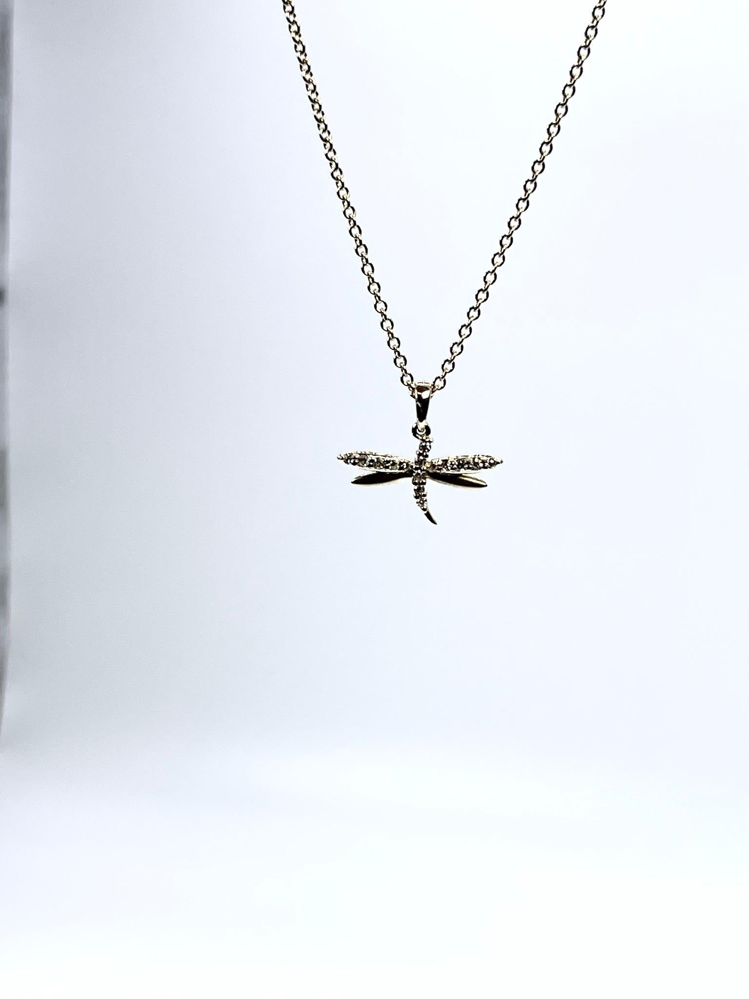 Modern Dragonfly Diamond Pendant Necklace 14KT Yellow Gold Cute Dainty Pendant For Sale
