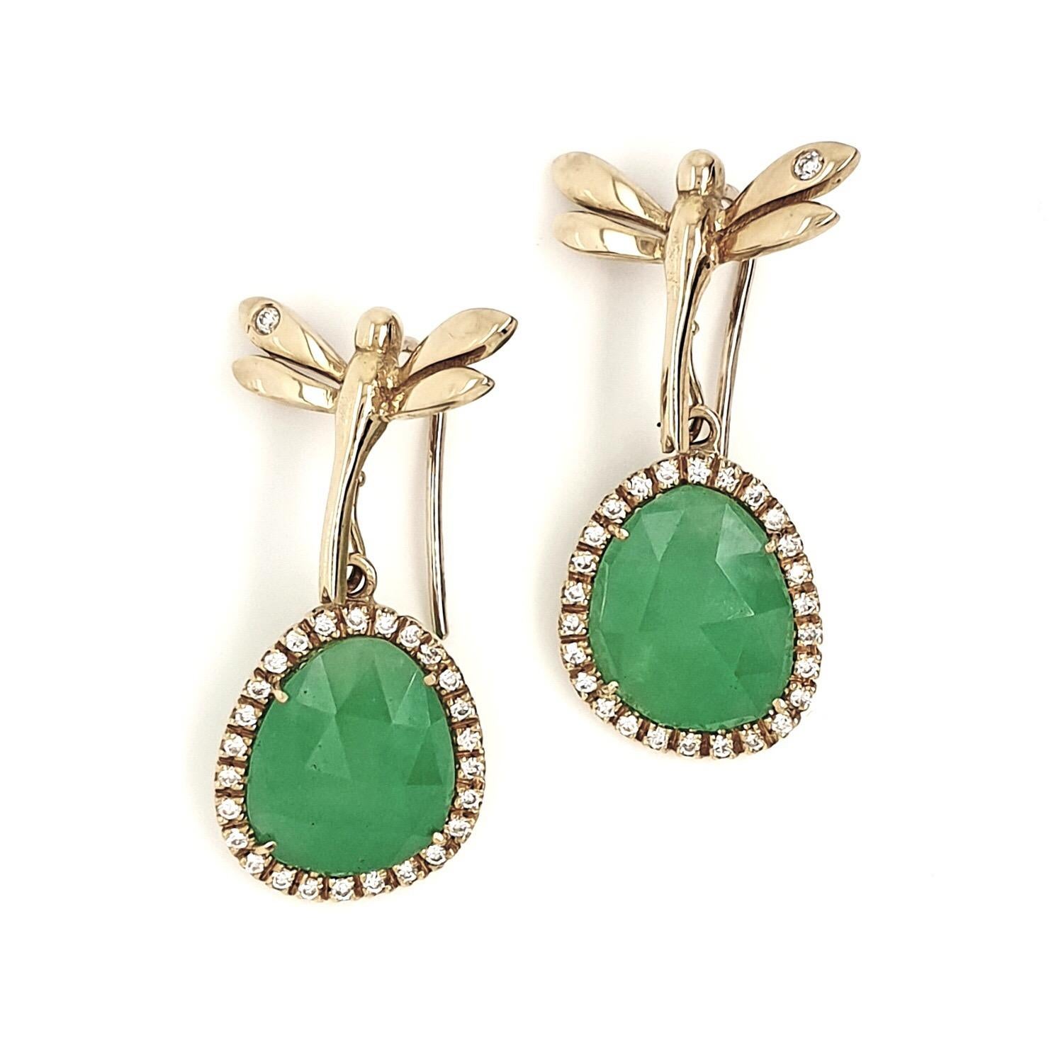 Contemporary 18 Karat Gold Convertible Bright Jade Earrings with Dragonfly In New Condition For Sale In Palermo, Italy PA