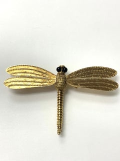Dragonfly Onyx and 18 Karat Yellow Gold Pin