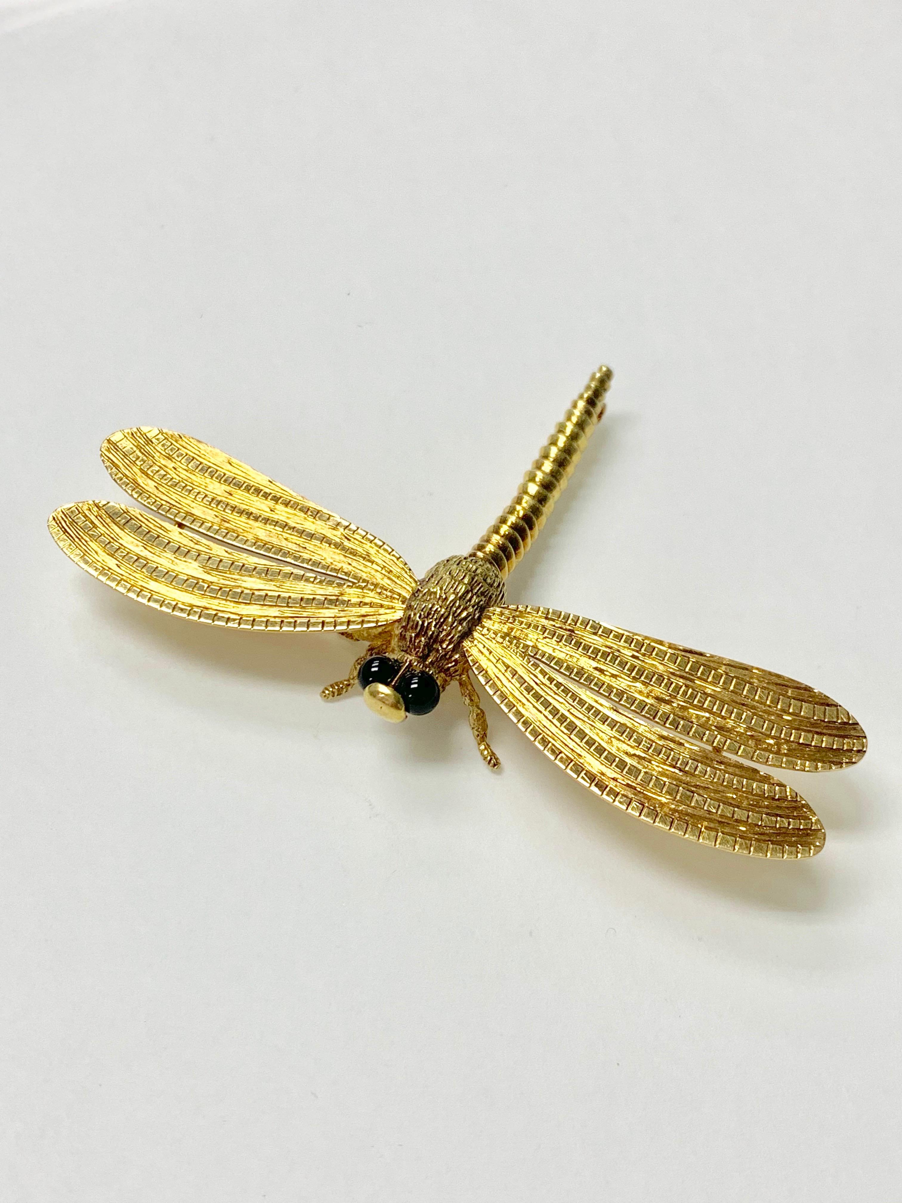 Dragonfly Onyx and 18 Karat Yellow Gold Pin For Sale 2
