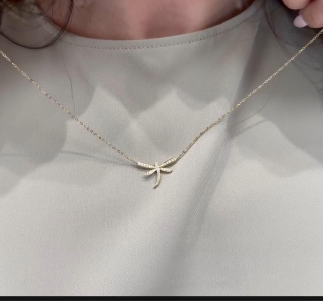 Diamant-Libellen-Halskette aus 14K Gelbgold im Angebot 3