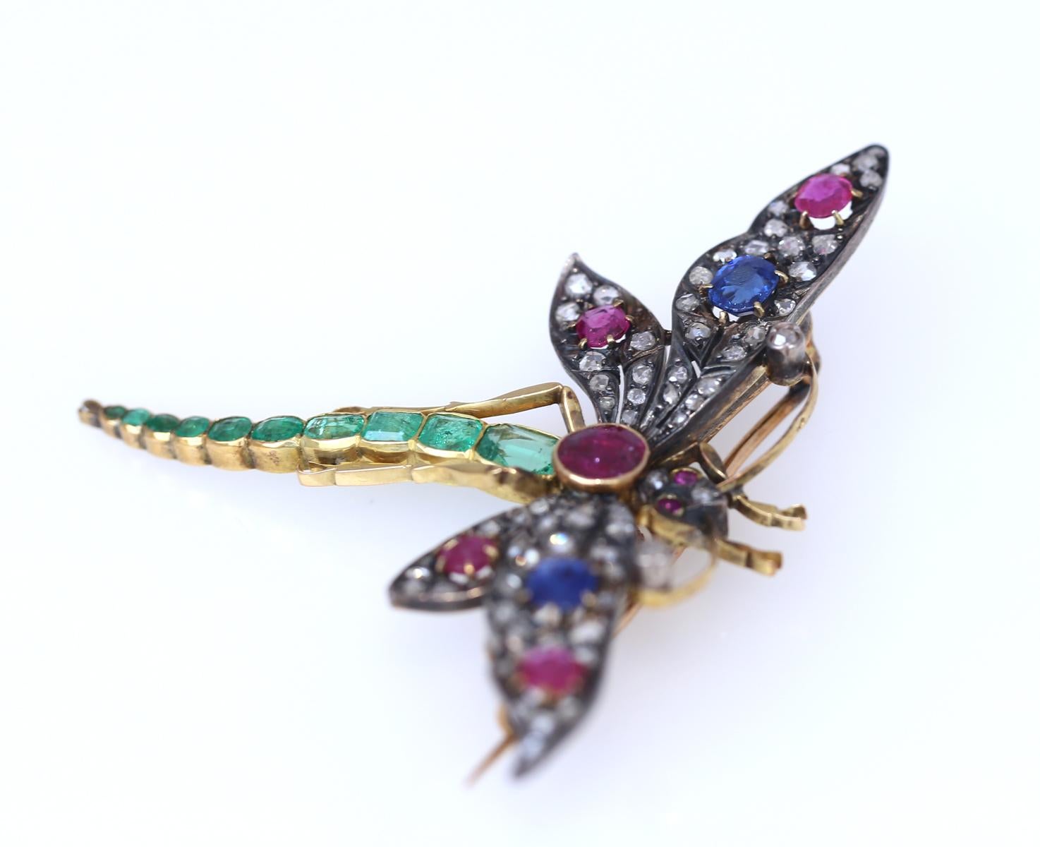 Dragonfly Pendant Pin Brooch Rubie Emeralds Diamonds Gold Magazine, 1900 For Sale 1
