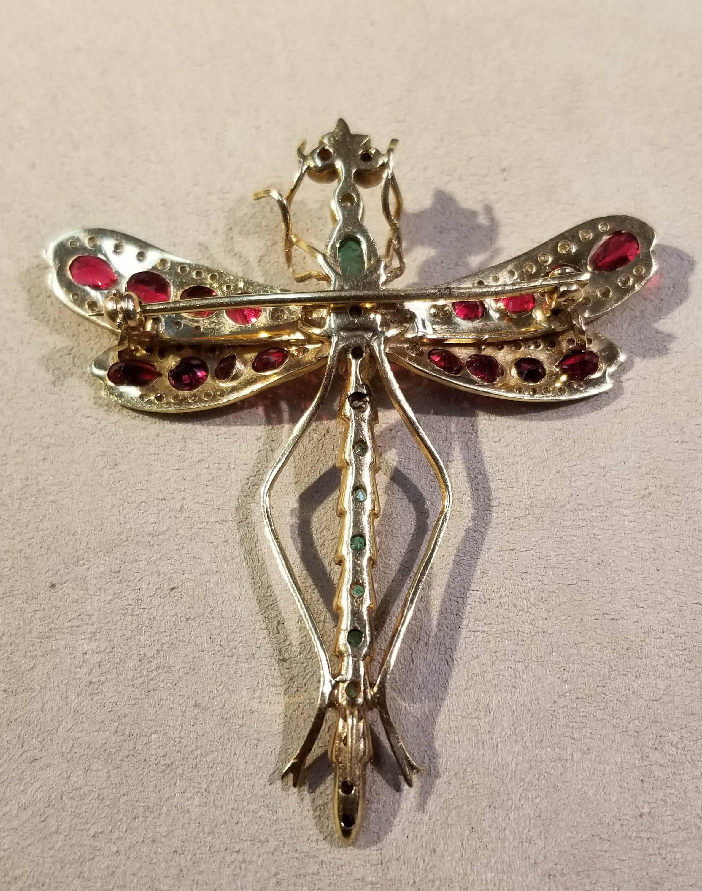 Women's Dragonfly Pin, 14 Karat Yellow Gold For Sale