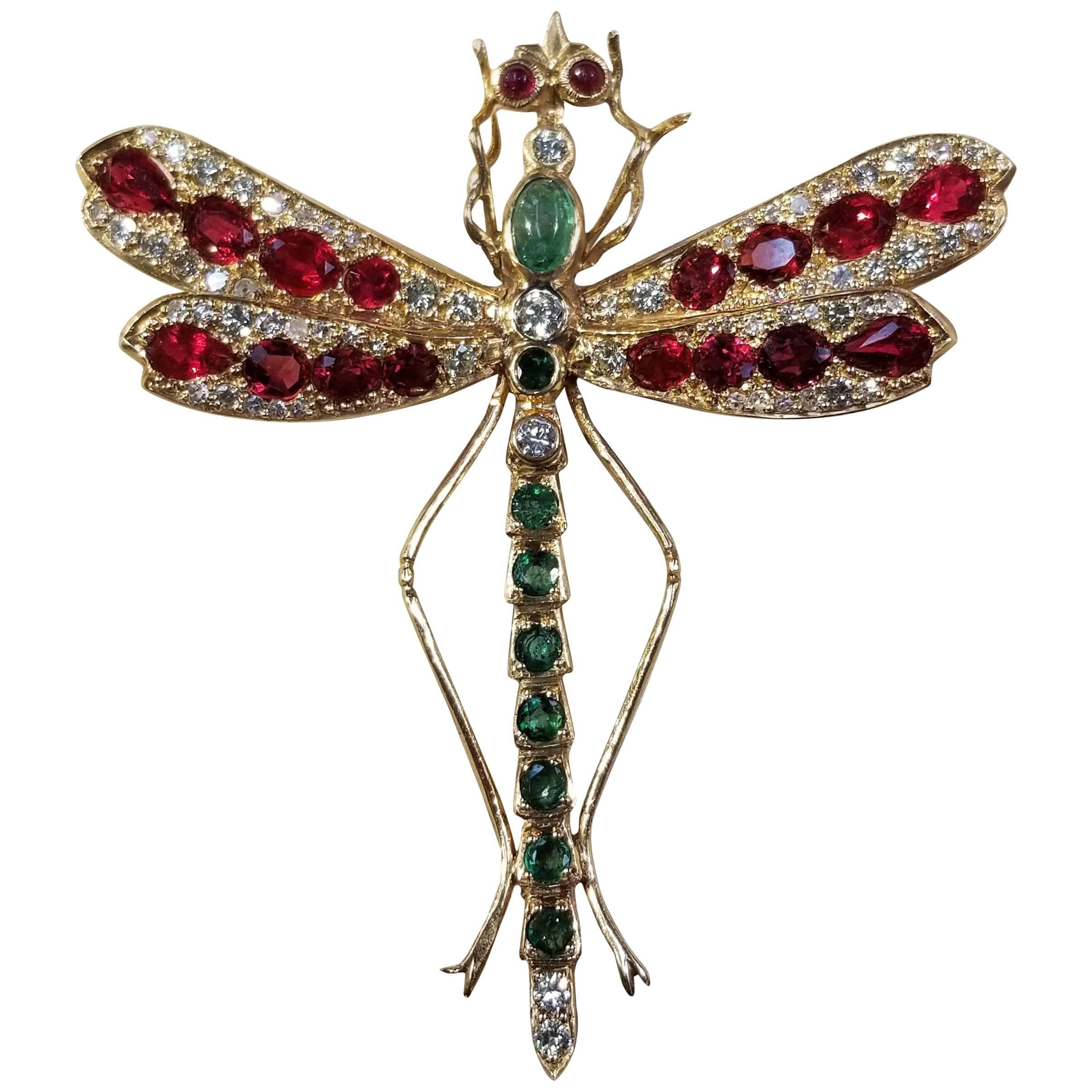 Dragonfly Pin, 14 Karat Yellow Gold For Sale