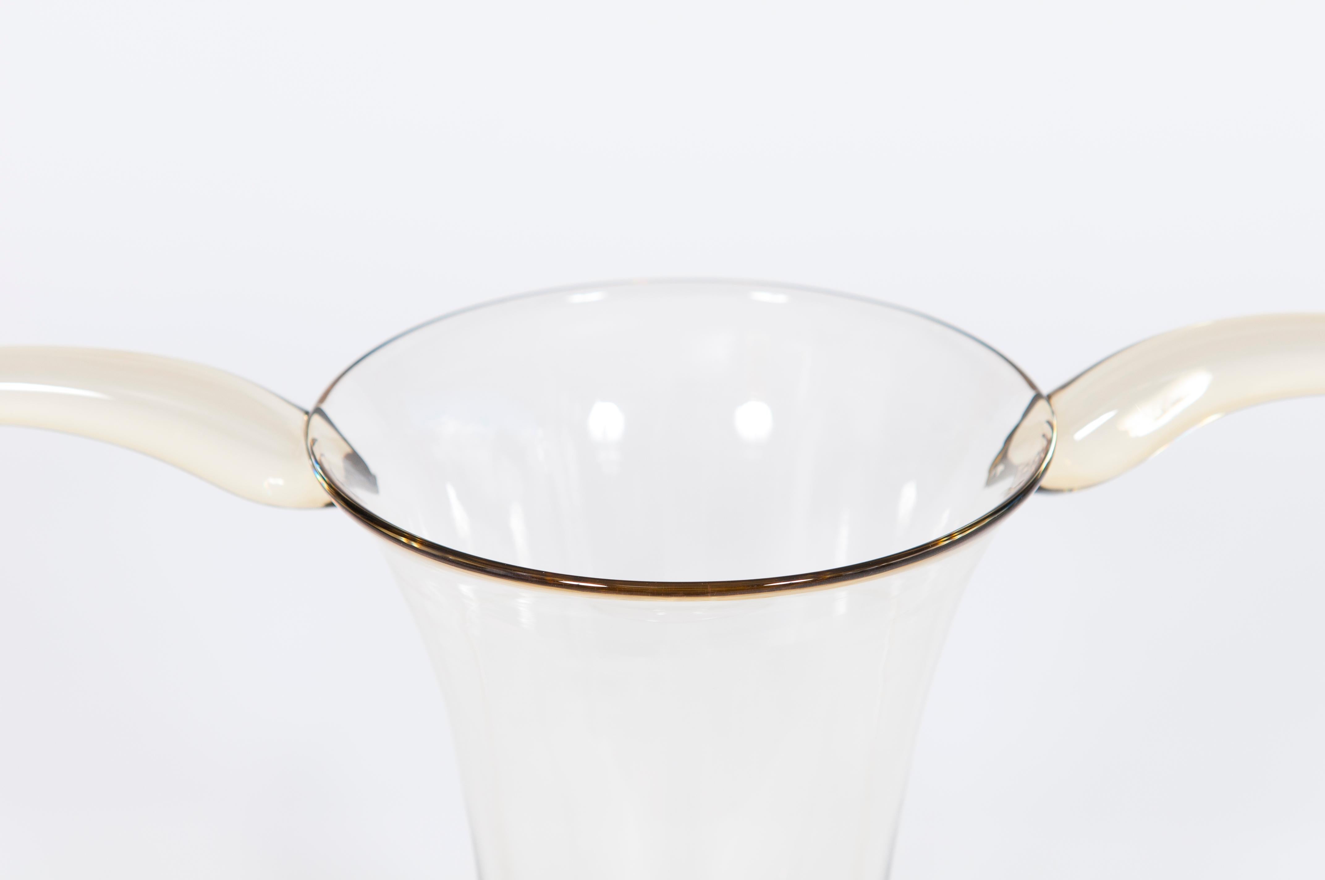 Vaso a stelo di libellula Paglierino in vetro soffiato a colori di Murano Venezia Italia anni '80 In condizioni ottime in vendita a Villaverla, IT