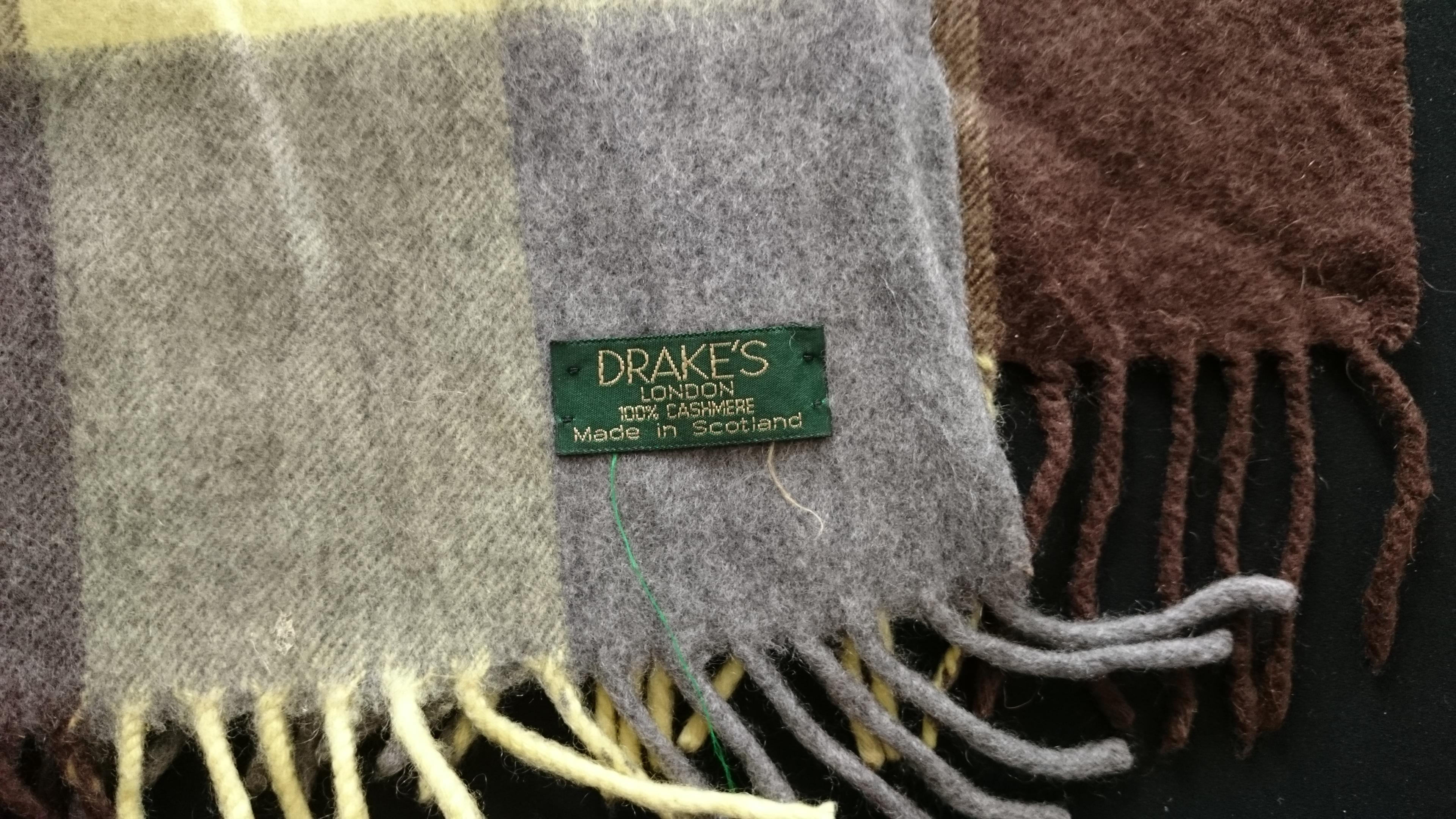 Women's or Men's Drake's Chocolate-Tricolors Scottish Cashmere Scarf For Sale