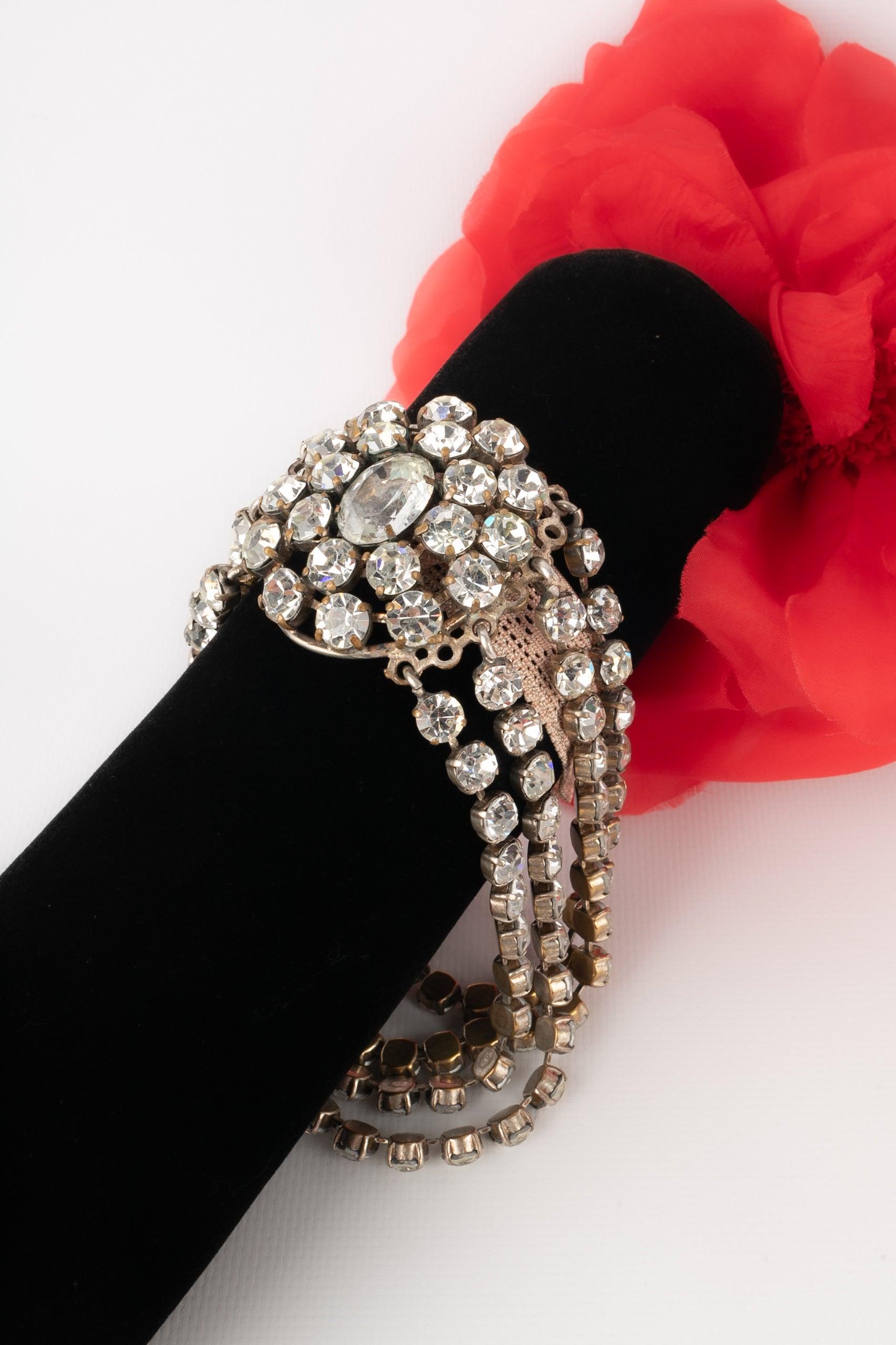 Dramatisches Armband mit Perlen, 1920er-Jahre im Angebot 3