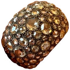18 Karat Weißgold Schwarzer Rhodium-Pavé-Ring mit farbigen Diamanten im Rosenschliff