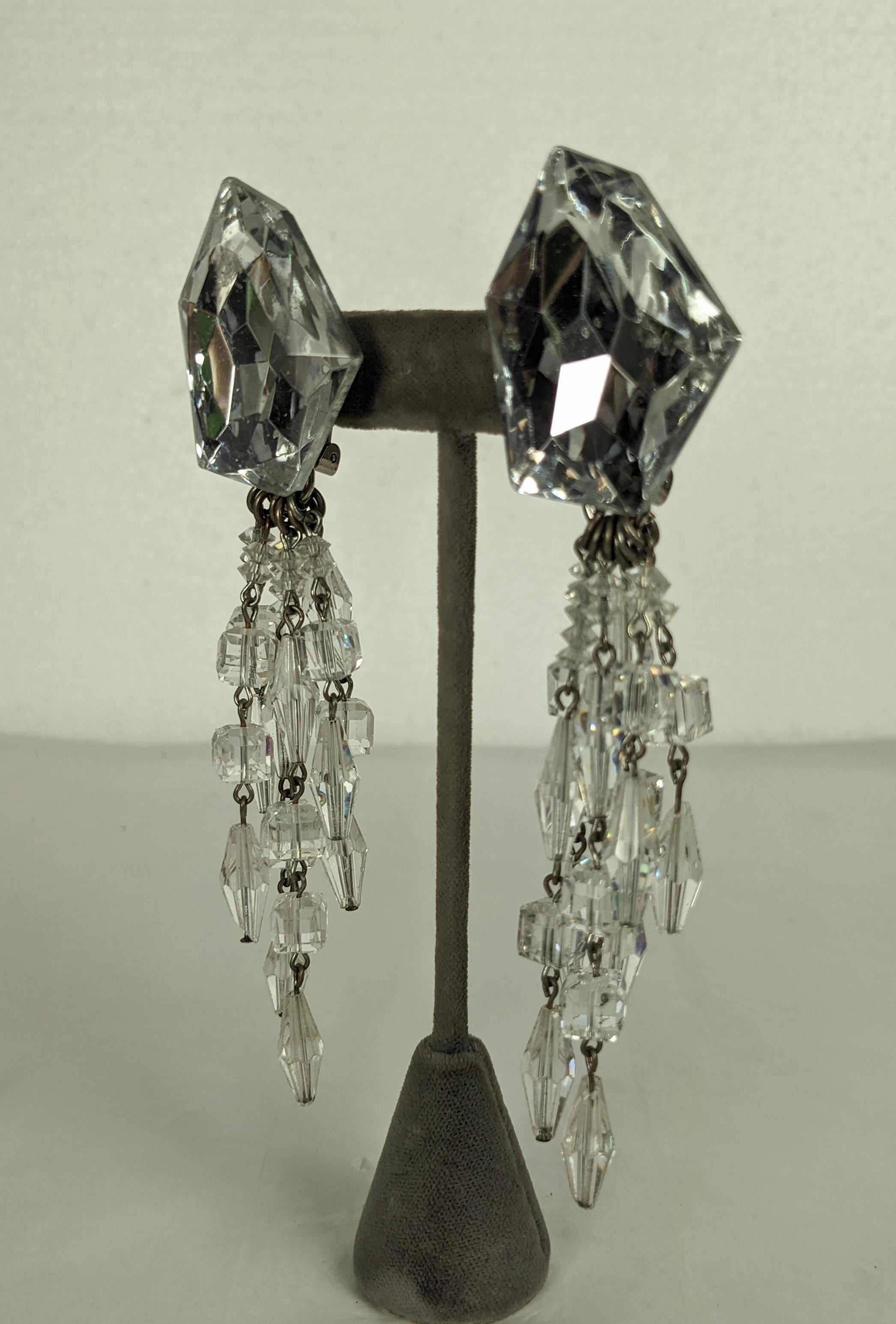 Artigiano Drammatici orecchini a goccia in cristallo degli anni '80 in vendita