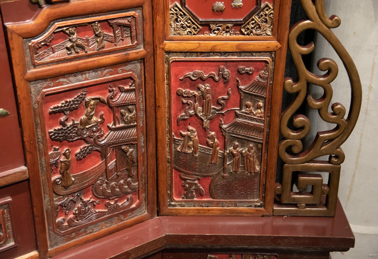 Dramatic and Large Antique Chinese Red Lacquer Screen 3