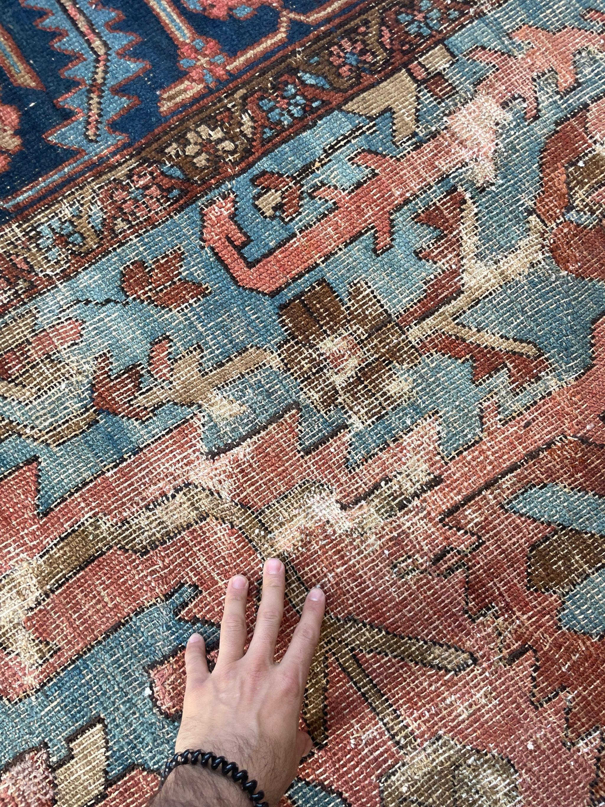 Dramatic Antique Persian Heriz Rug in Gorgeous & Unique Dream, circa 1910-20's For Sale 11