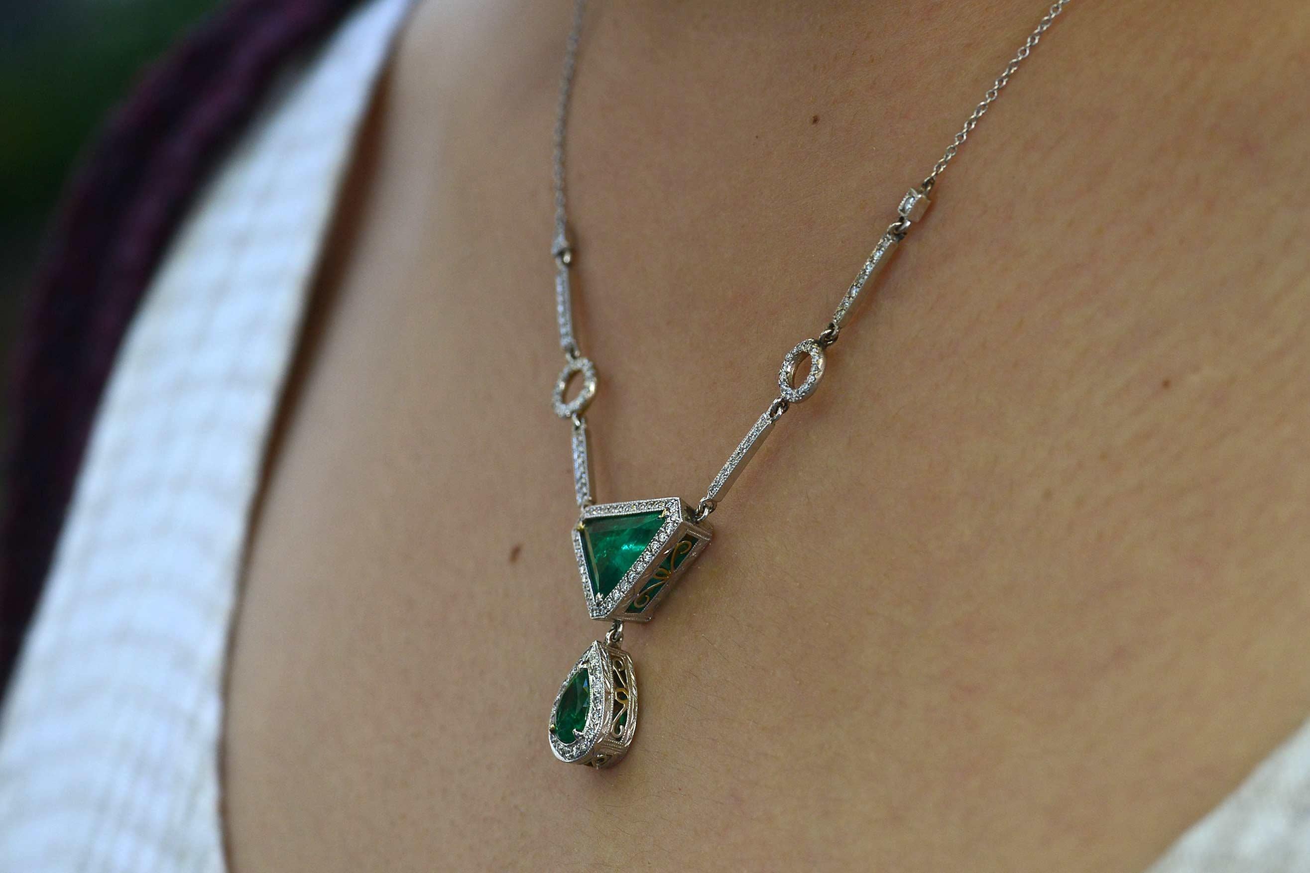 art deco emerald necklace