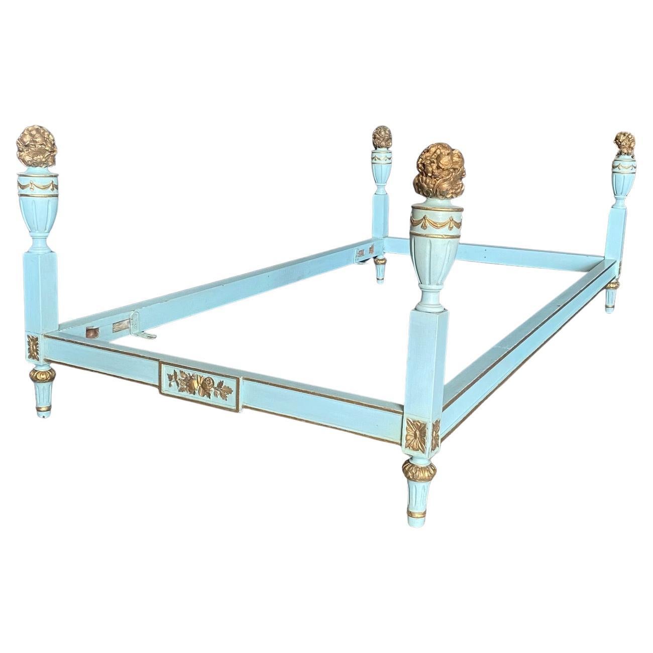 Dramatic French Louis XVI Painted Daybed or Twin Size Single Bed
