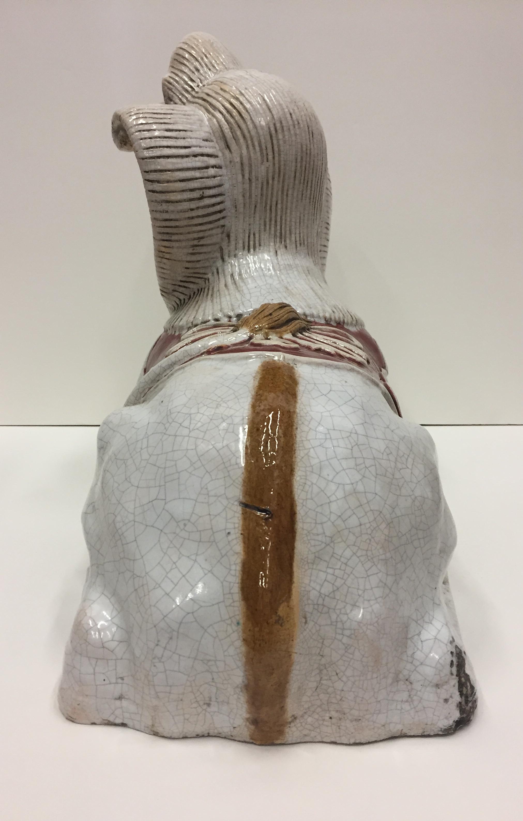 Escultura dramática de terracota vidriada de una esfinge egipcia Glaseado en venta