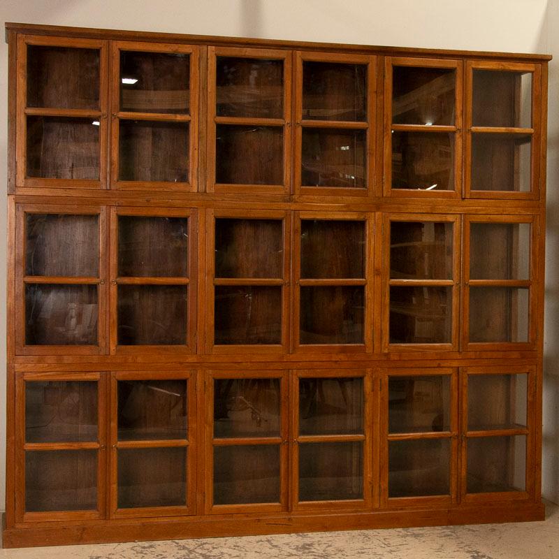 large display cabinet