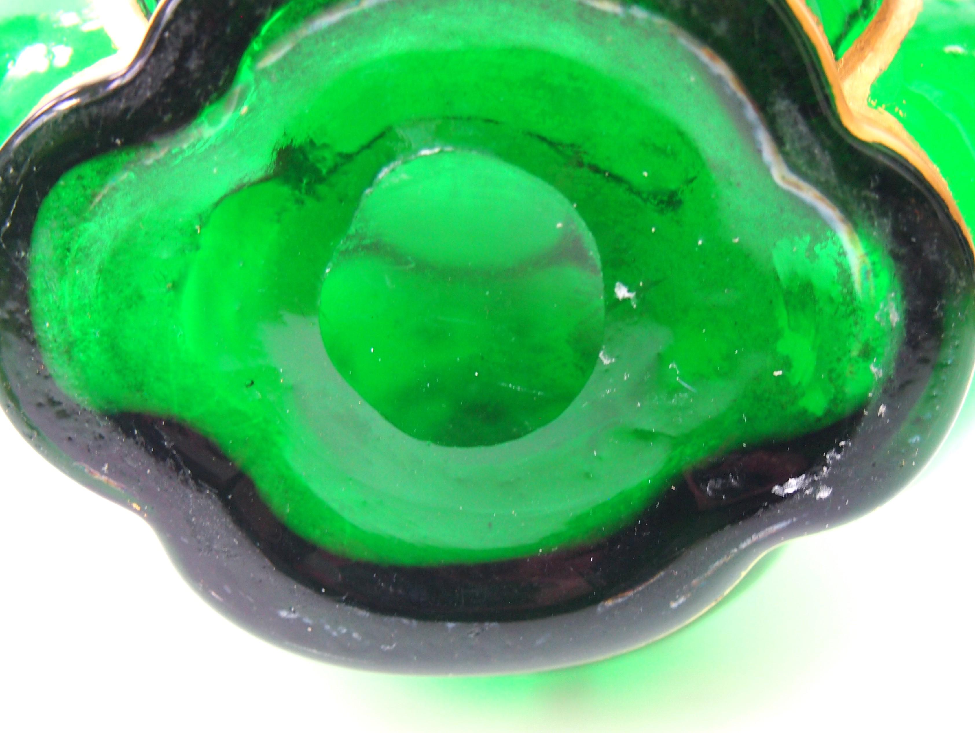 Fin du XIXe siècle Dramatique vase monumental français Legras émaillé et doré vers 1898 Verre vert foncé en vente