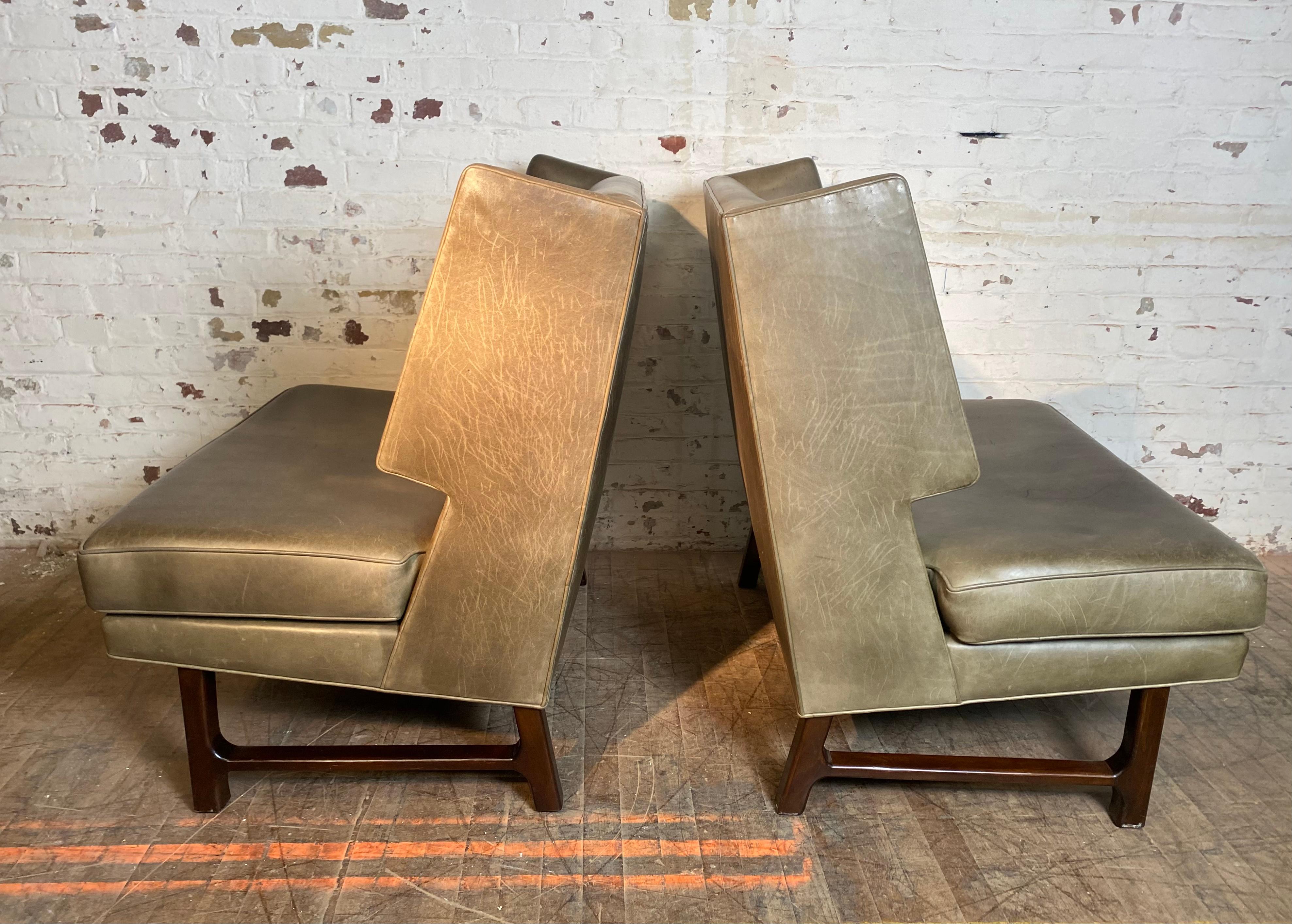 Dramatic Pair Modernist  Leather Lounge Chairs attrib Edward Wormley /Dunbar 3