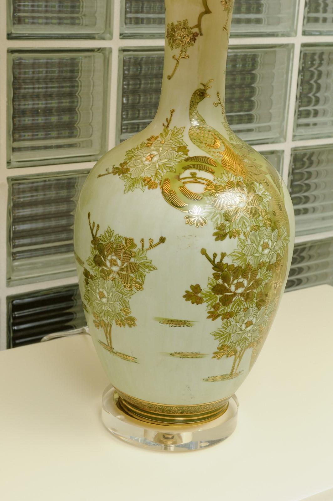 Sconosciuto Drammatica coppia di lampade asiatiche dipinte a mano di Marbro, circa 1960 in vendita