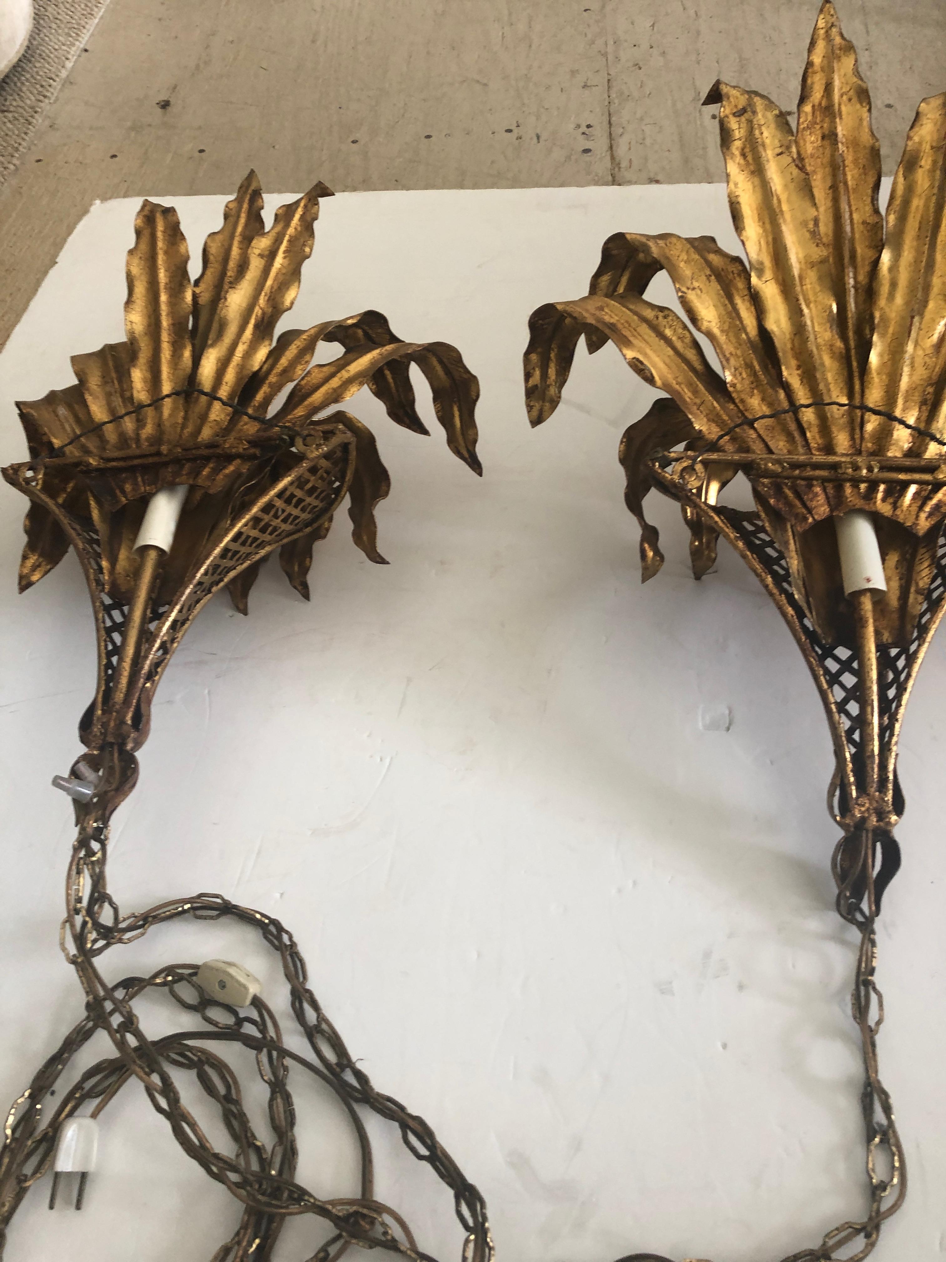 Dramatic Pair of Hollywood Regeny Gold Gilt Iron Tole Banana Leaf Wall Sconces 2