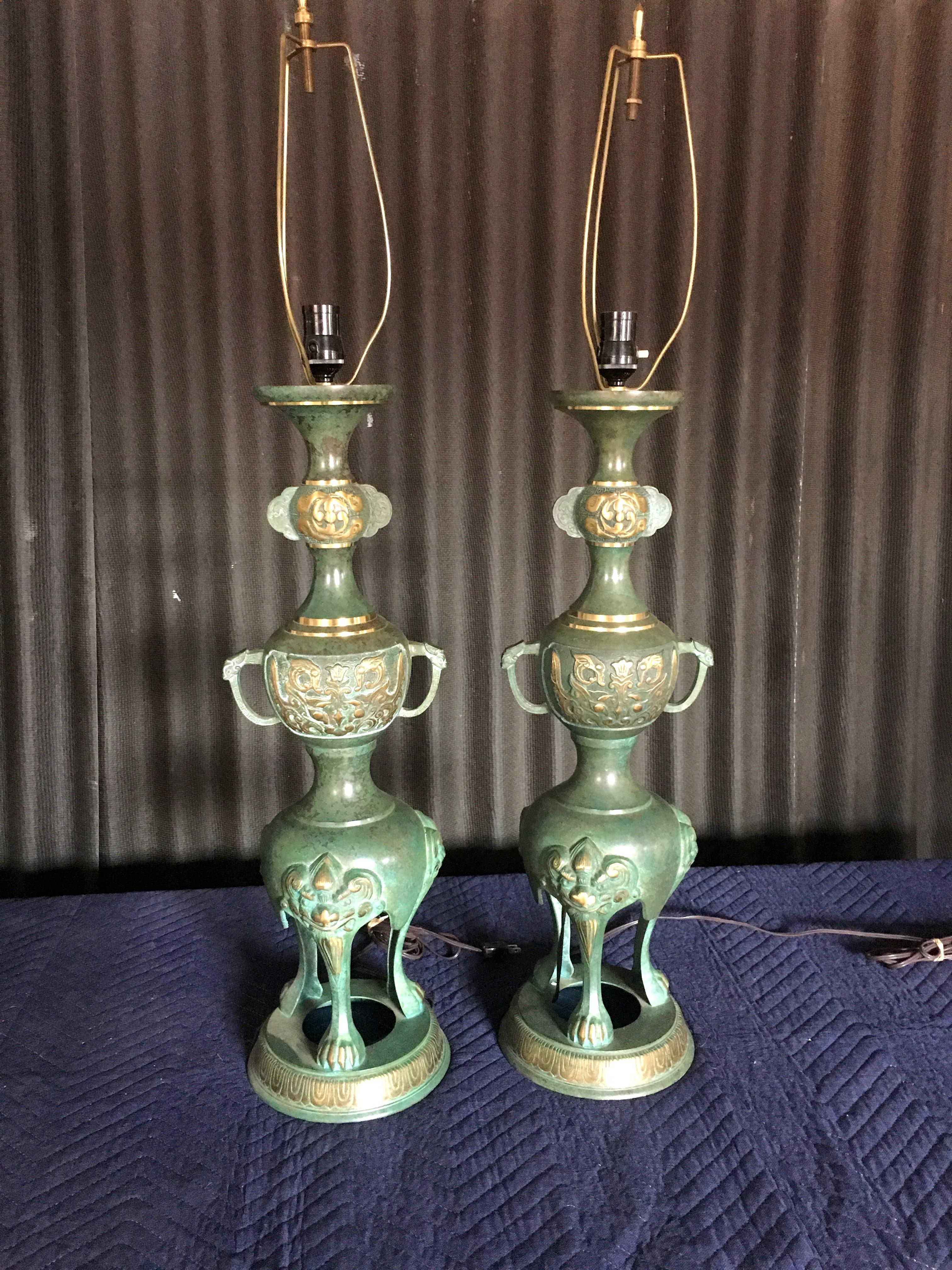 Dramatic Pair of James Mont Style Asian Lamps For Sale 1