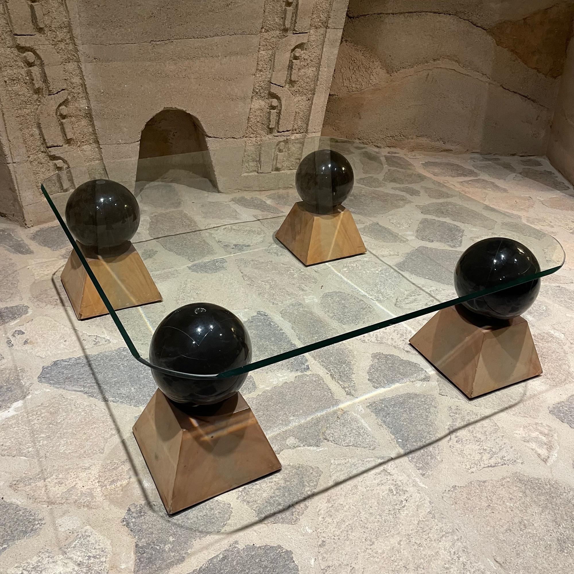 Dramatic Postmodern Glass Coffee Table Four Spheres on Pyramid Wood Base 1970s 4