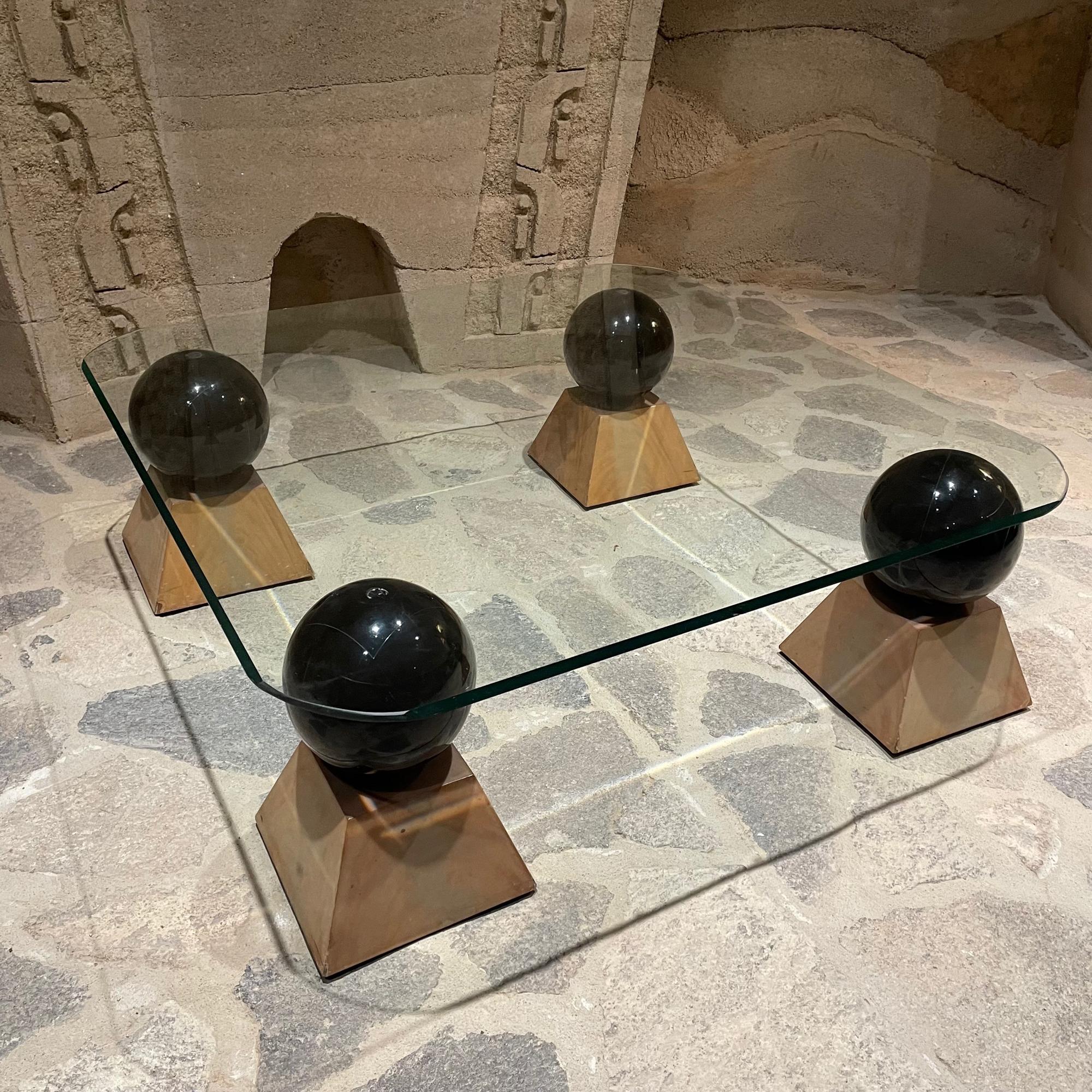 Dramatic Postmodern Glass Coffee Table Four Spheres on Pyramid Wood Base 1970s 5