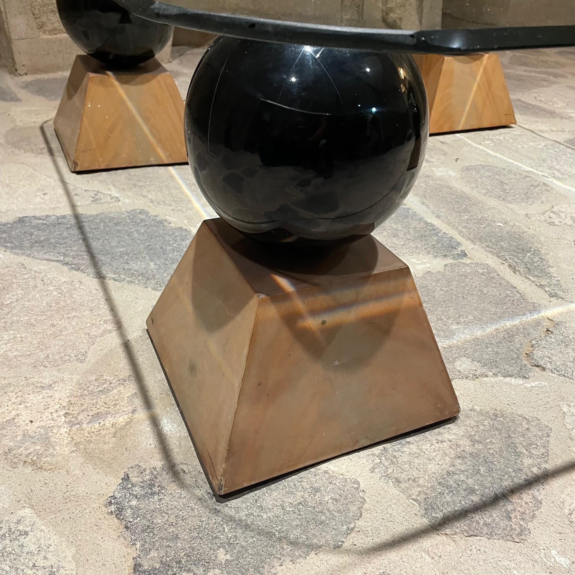 Dramatic Postmodern Glass Coffee Table Four Spheres on Pyramid Wood Base 1970s 3