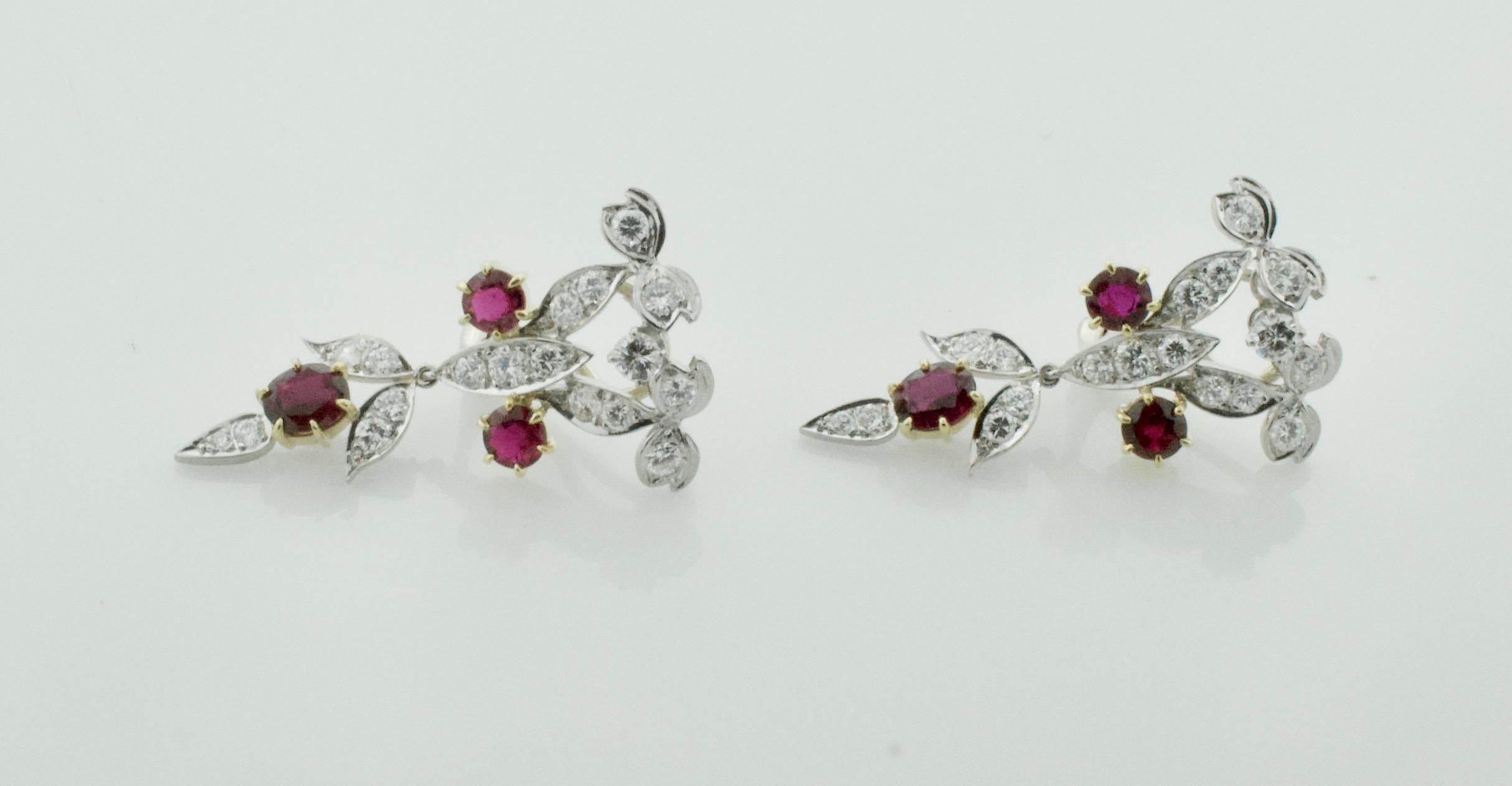 Women's or Men's Dramatic Ruby and Diamond Dangling Earrings circa 1940s in Platinum and 18 Karat