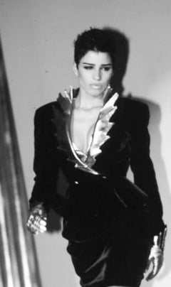 Tailleur jupe noire sculptural Thierry Mugler FW1990