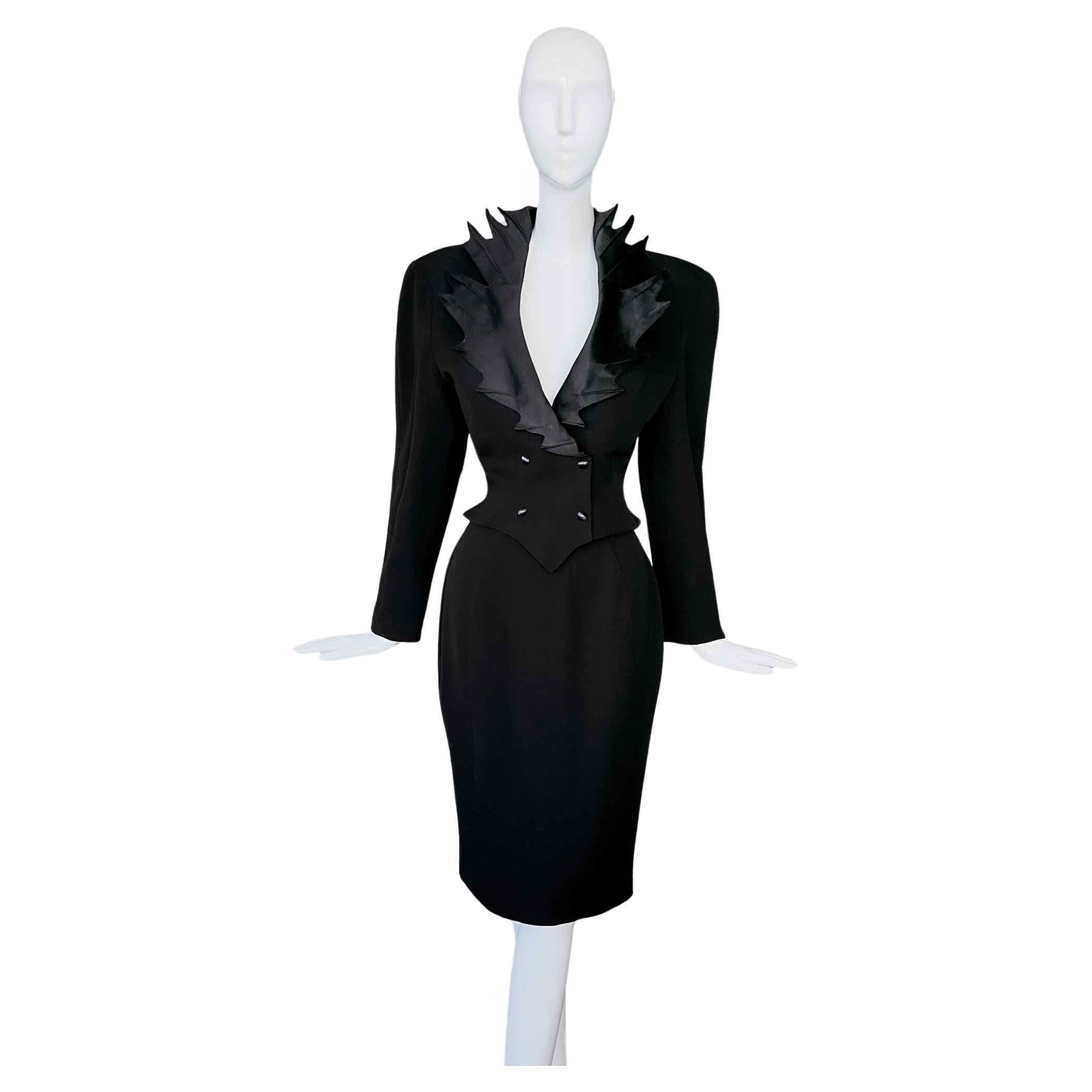 Dramatic Thierry Mugler FW1990 Archival Black Skirt Suit Sculptural For Sale