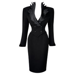 Tailleur jupe noire sculptural Thierry Mugler FW1990