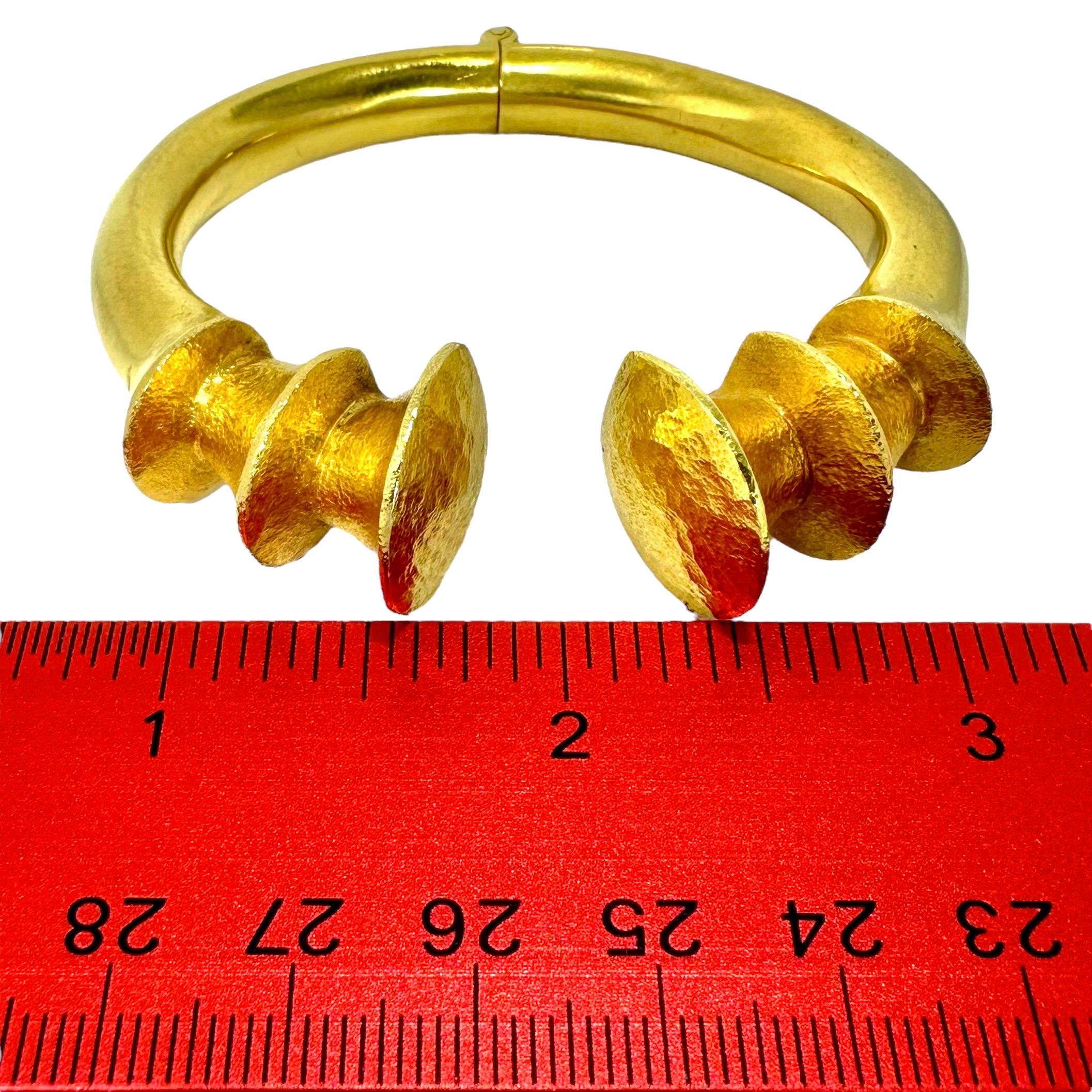 Dramatic Vintage 22k Yellow Gold Lalaounis Modernist Bangle Bracelet 6
