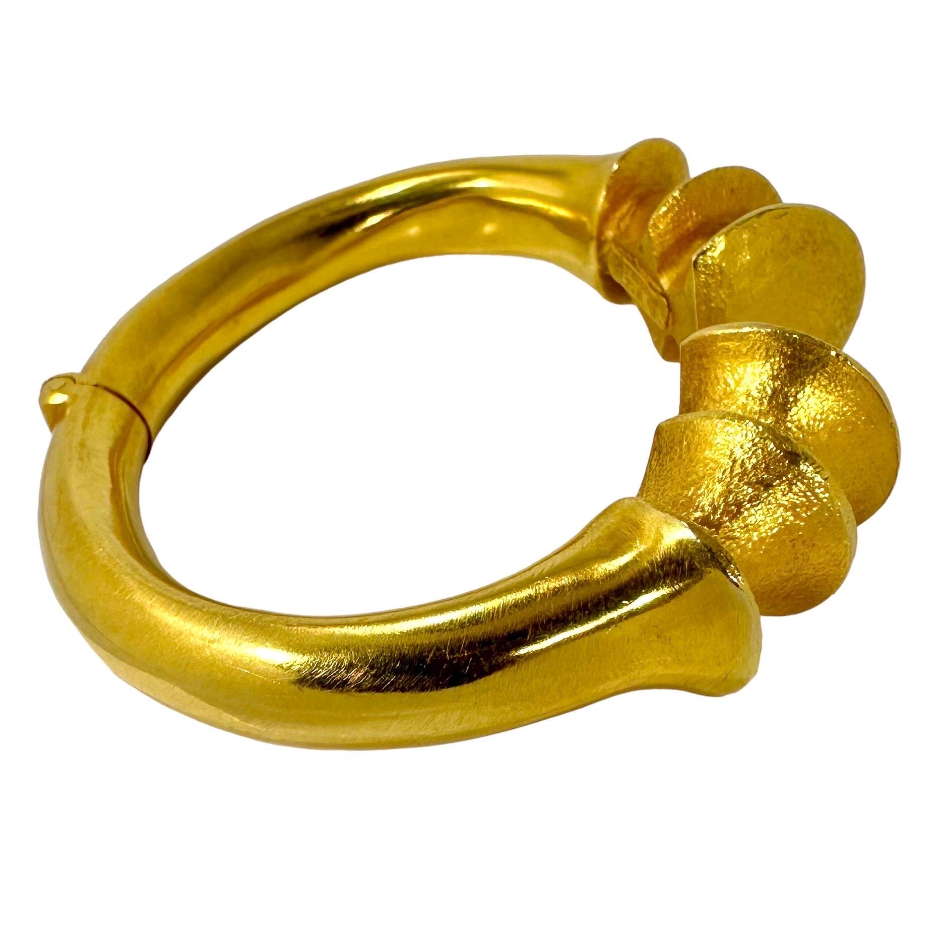 Women's Dramatic Vintage 22k Yellow Gold Lalaounis Modernist Bangle Bracelet