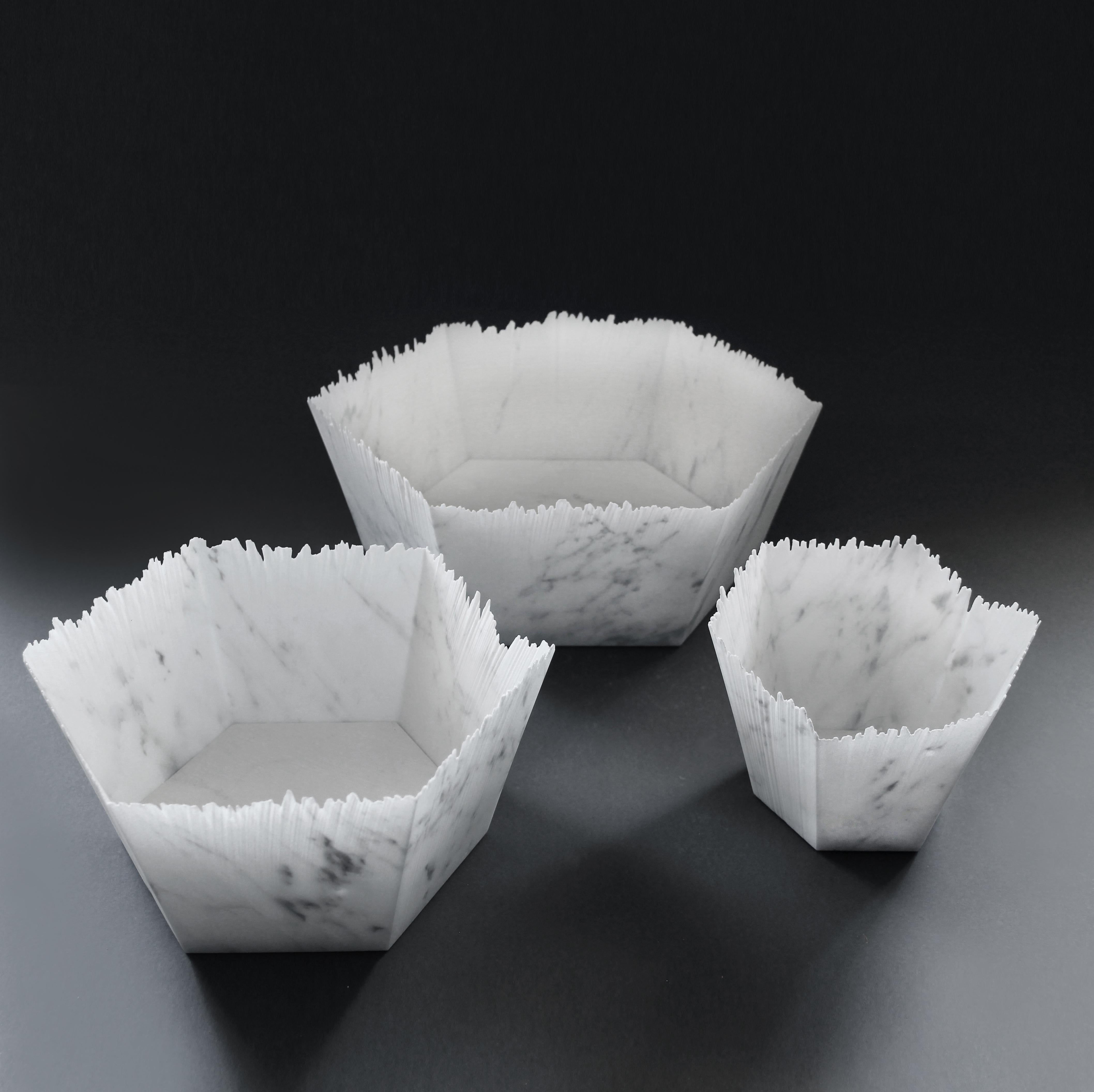 Drap B Hexagonal Decorative Bowl in White Carrara Marble by Bufalini Marmi im Angebot 7
