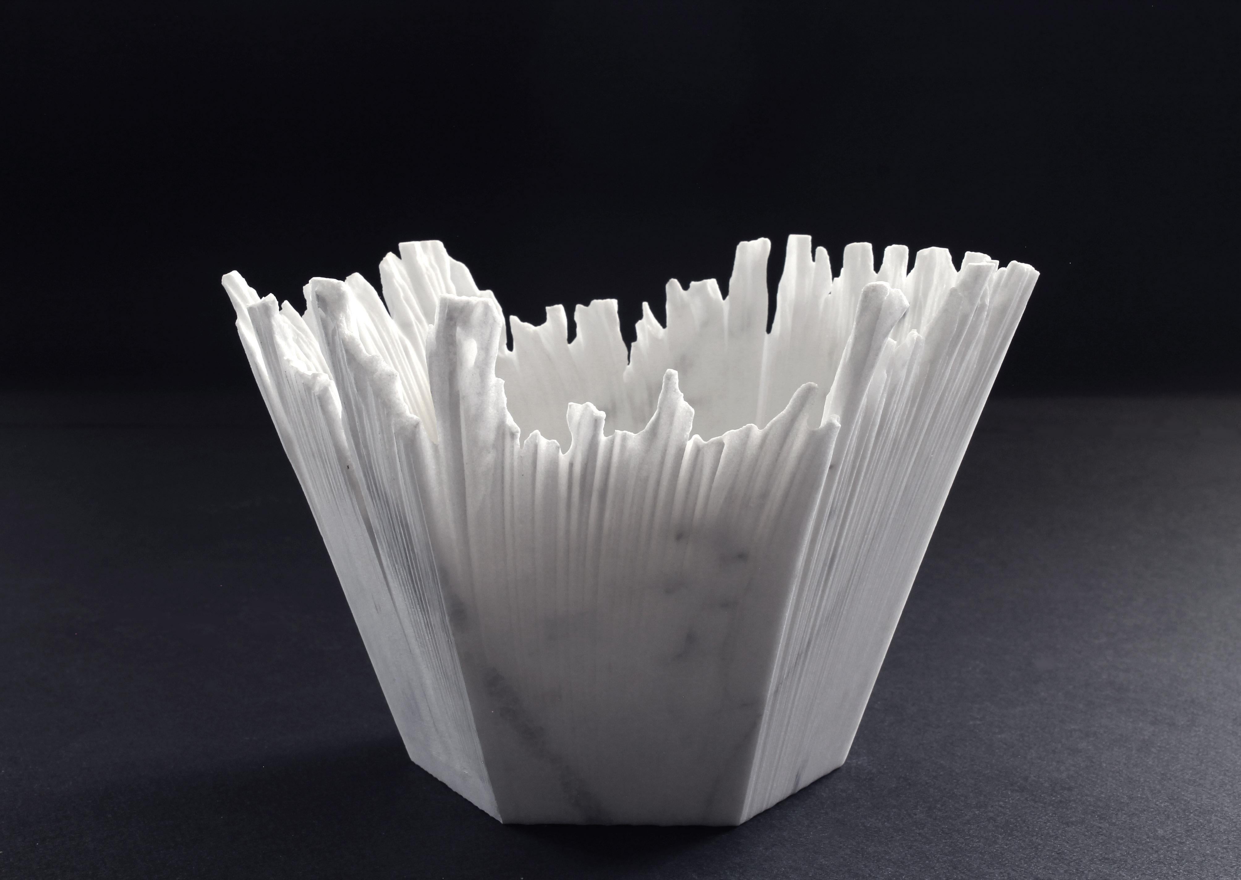 Italian Drap C Hexagonal Decorative Bowl in White Carrara Marble by Bufalini Marmi For Sale