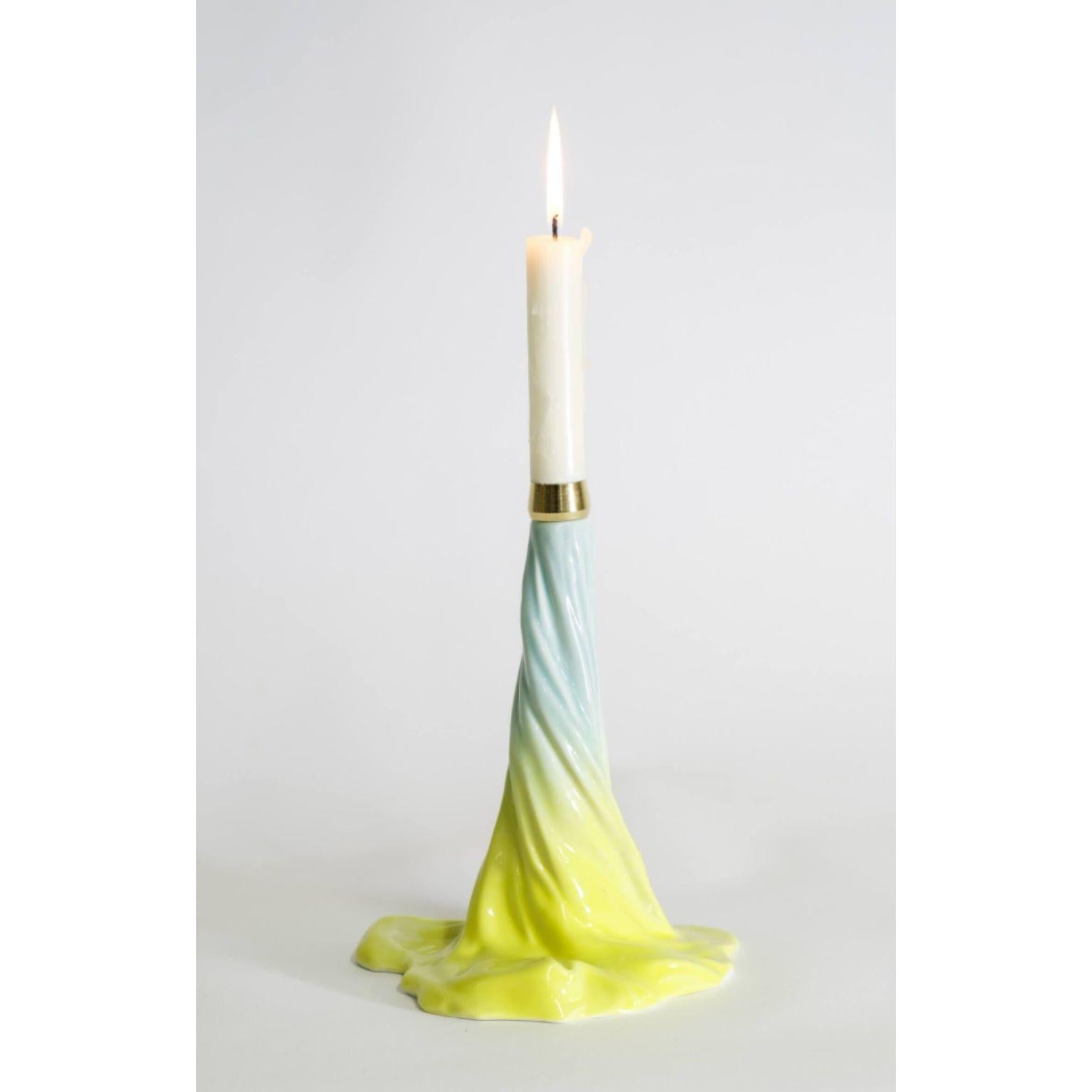 Drape candle holder by Mydriaz
Dimensions: D 26 x W 21 x H 16 cm
Materials: Fir green glazed porcelain.
Also available in different colors.

Our products are handmade in our workshop. Dimensions and finishes may vary slightly from one model to