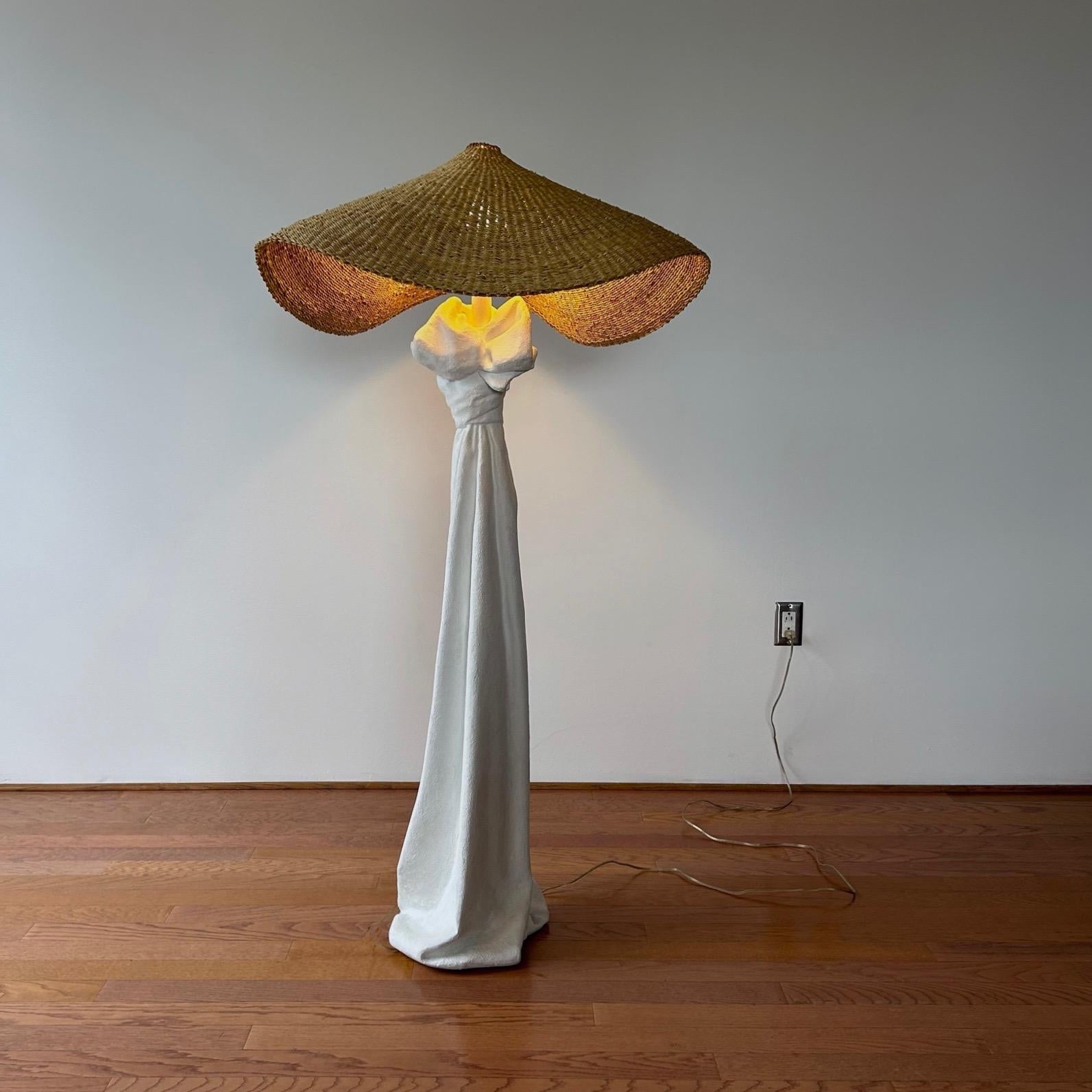 Drape Plaster Floor Lamp with Woven Shade In Good Condition In Los Angeles, CA