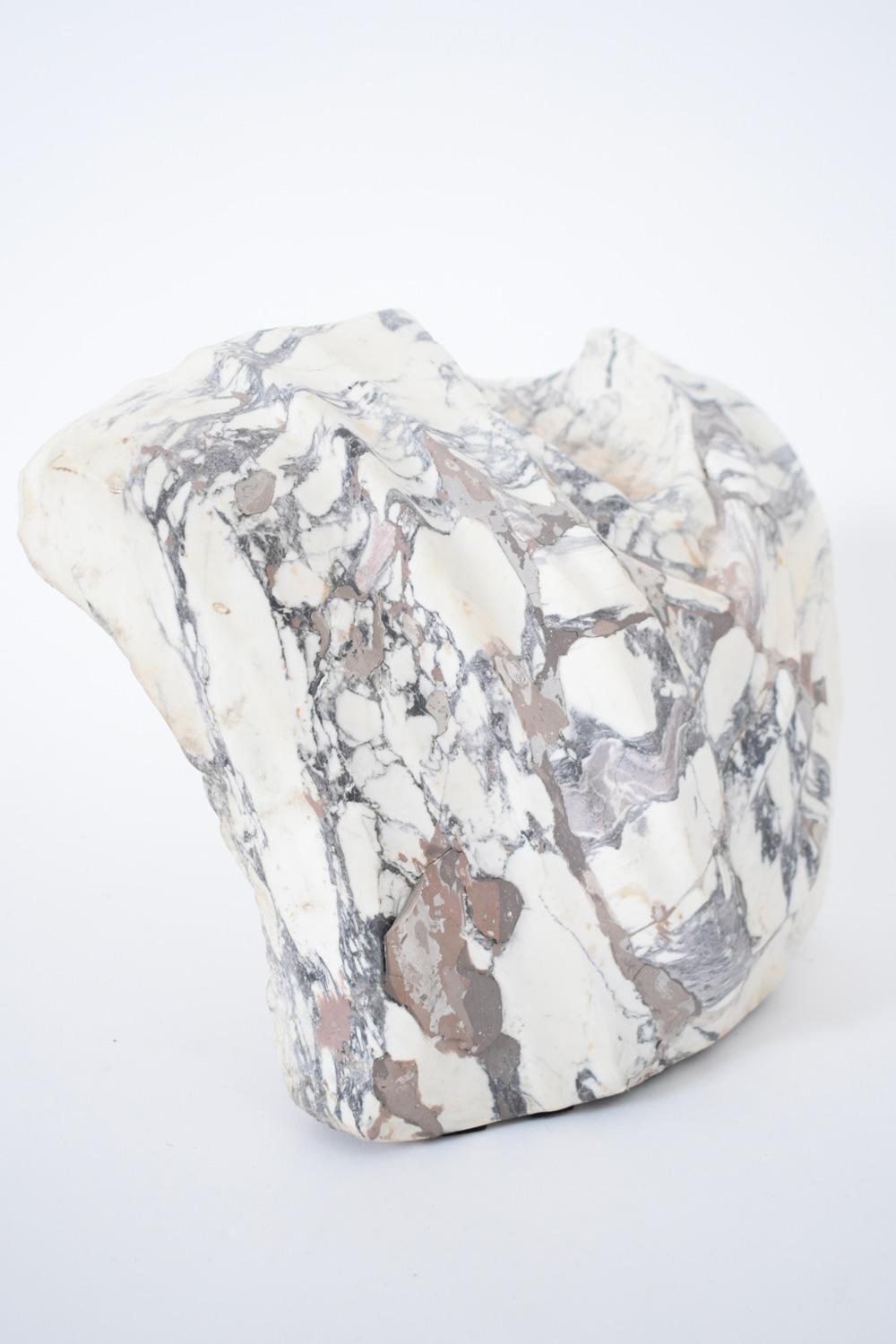 Italiano Scultura con busto di marmo drappeggiato, XIX sec. in vendita