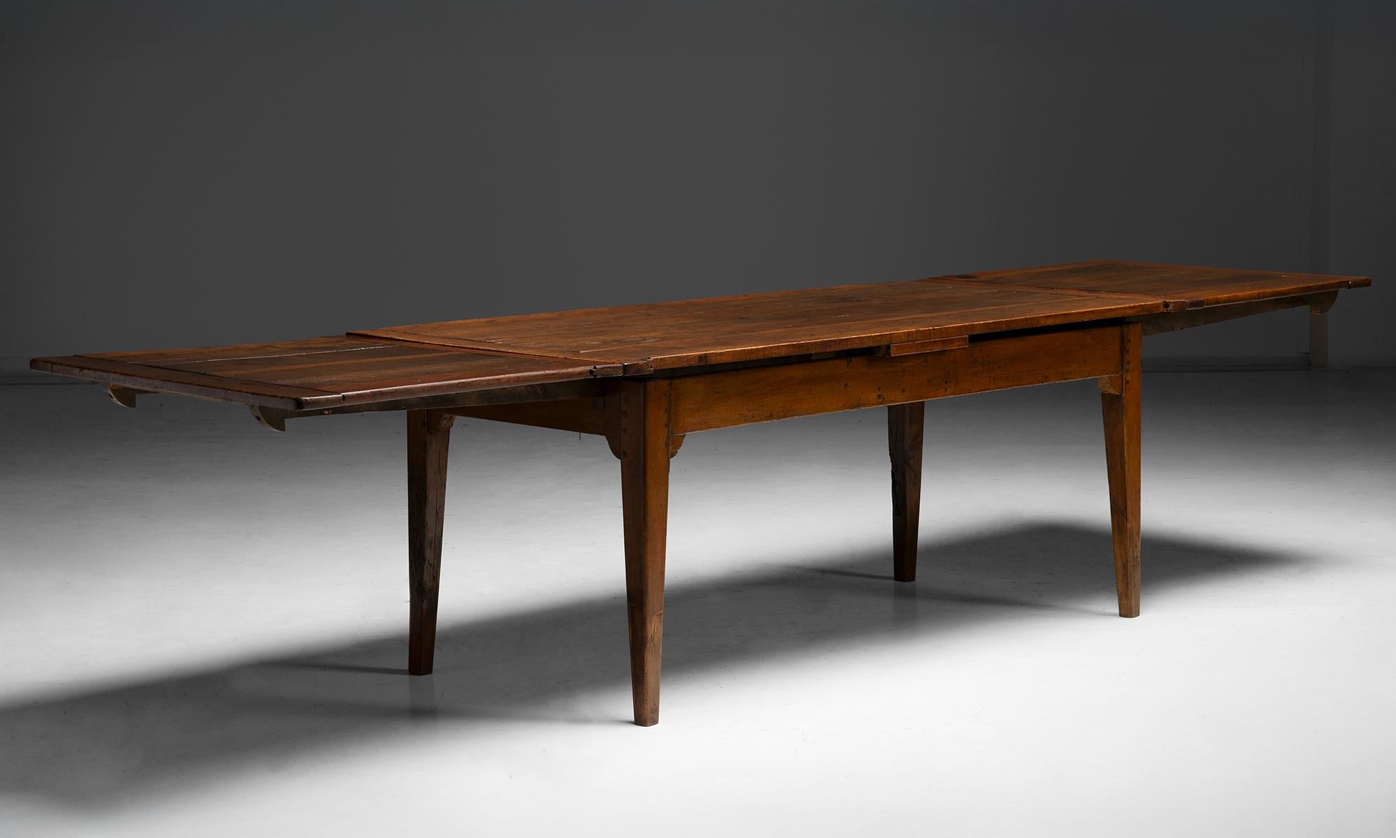 Mesa de labranza, Francia circa 1880 en Bueno estado para la venta en Culver City, CA