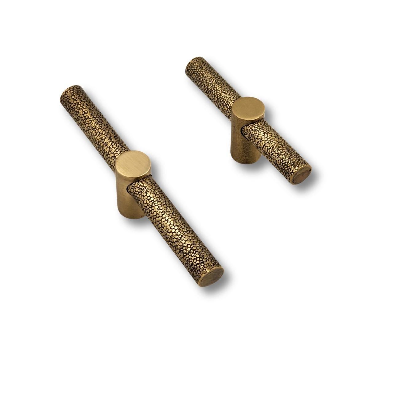 Moroccan Cabinet pull  8 cm  Hammered brass with shagreen effect. Art Deco collection For Sale