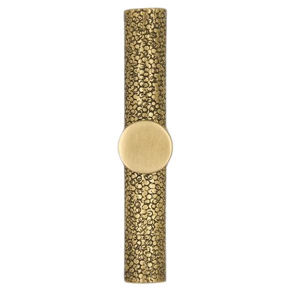 Cabinet pull  8 cm  Hammered brass with shagreen effect. Art Deco collection