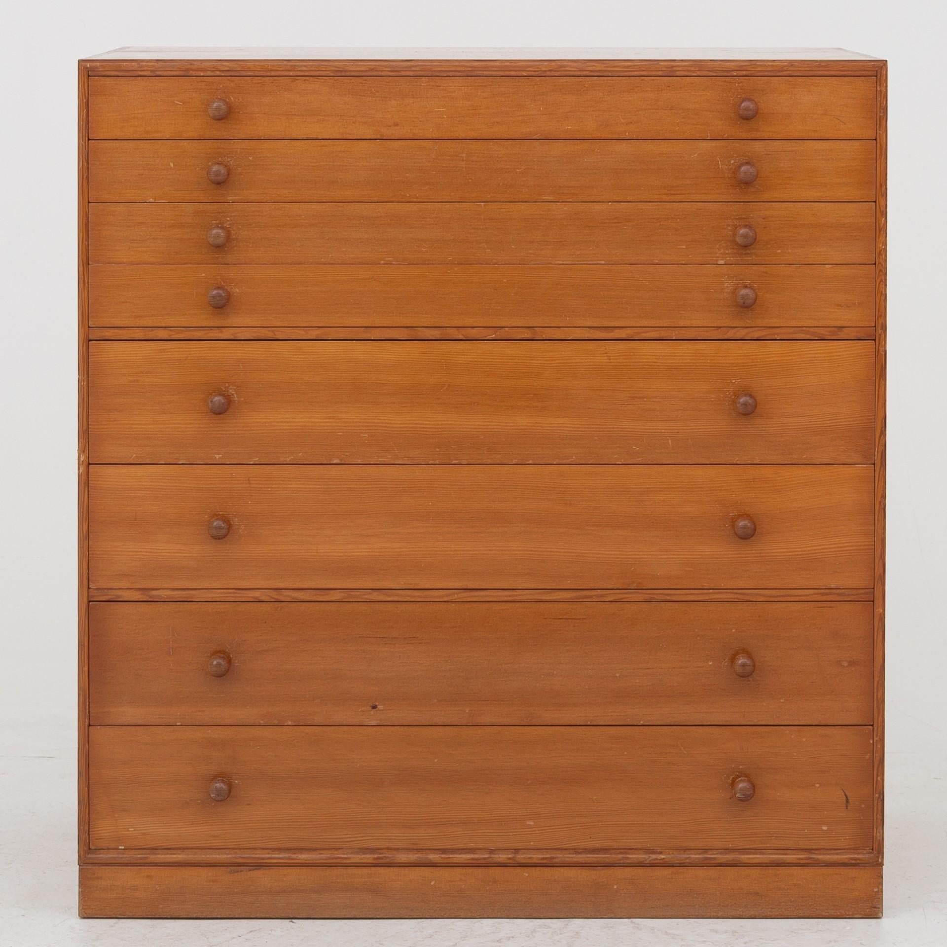 Mid-20th Century Drawing Cabinet in Oregon Pine by Mogens Koch
