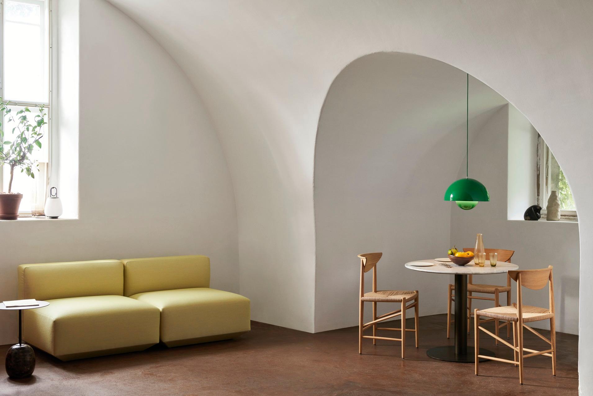 Contemporary Drawn HM3 Chair, Oiled Oak/Natural Paper Cord by Hvidt & Mølgaard for &Tradition For Sale