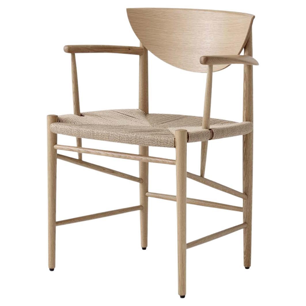 Sedia Drawn HM4 con braccioli, Oak oliato di Hvidt & Mølgaard per e Tradizione
