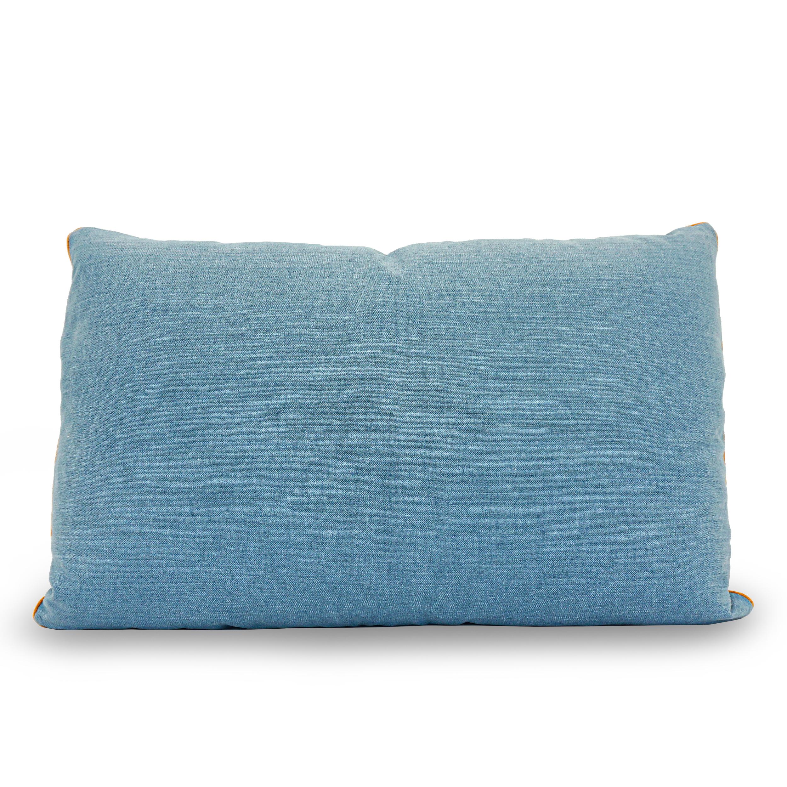 Almohada de ensueño con patrón bordado de fuente ornamentada Algodón en venta