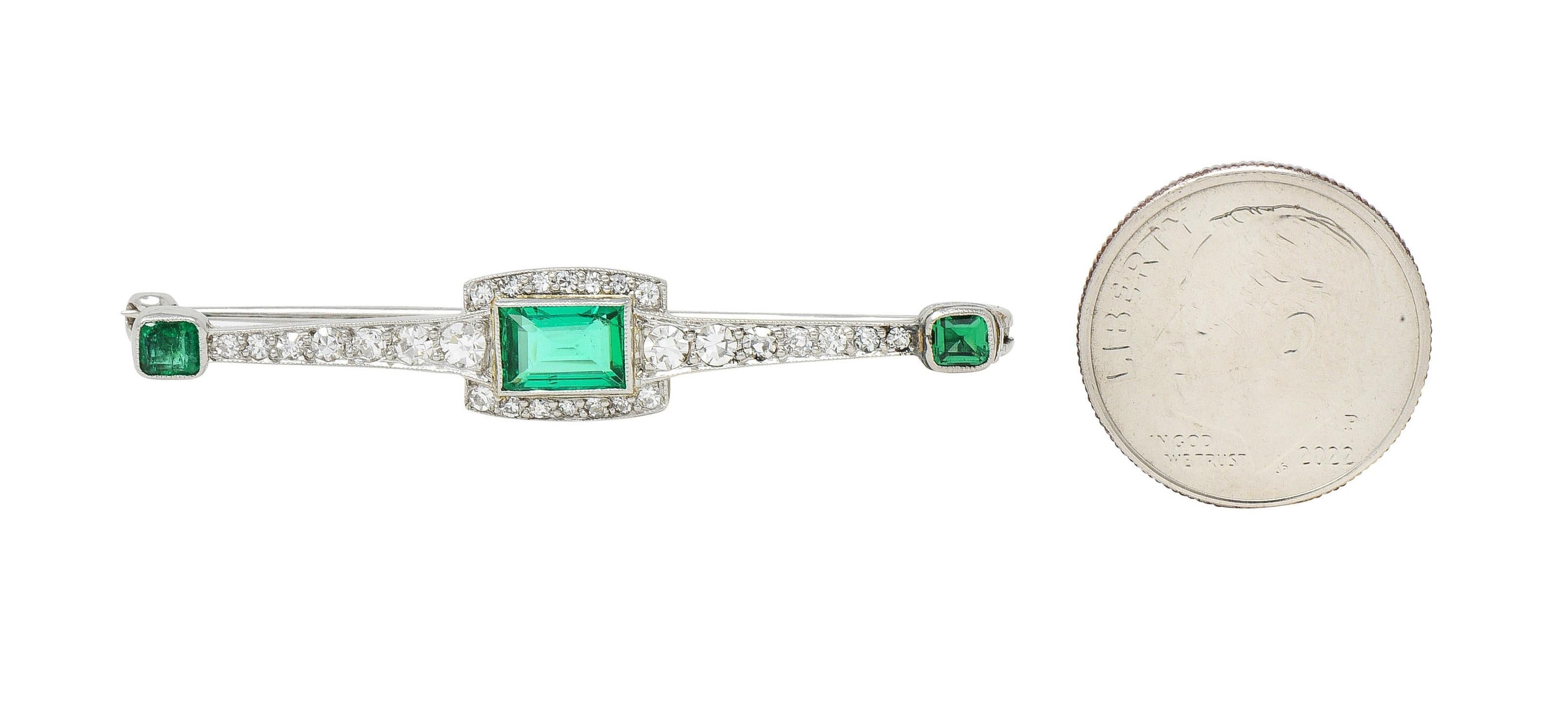 Dreicer & Co. Art Deco 1.49 CTW Emerald Diamond Platinum Antique Bar Brooch 1